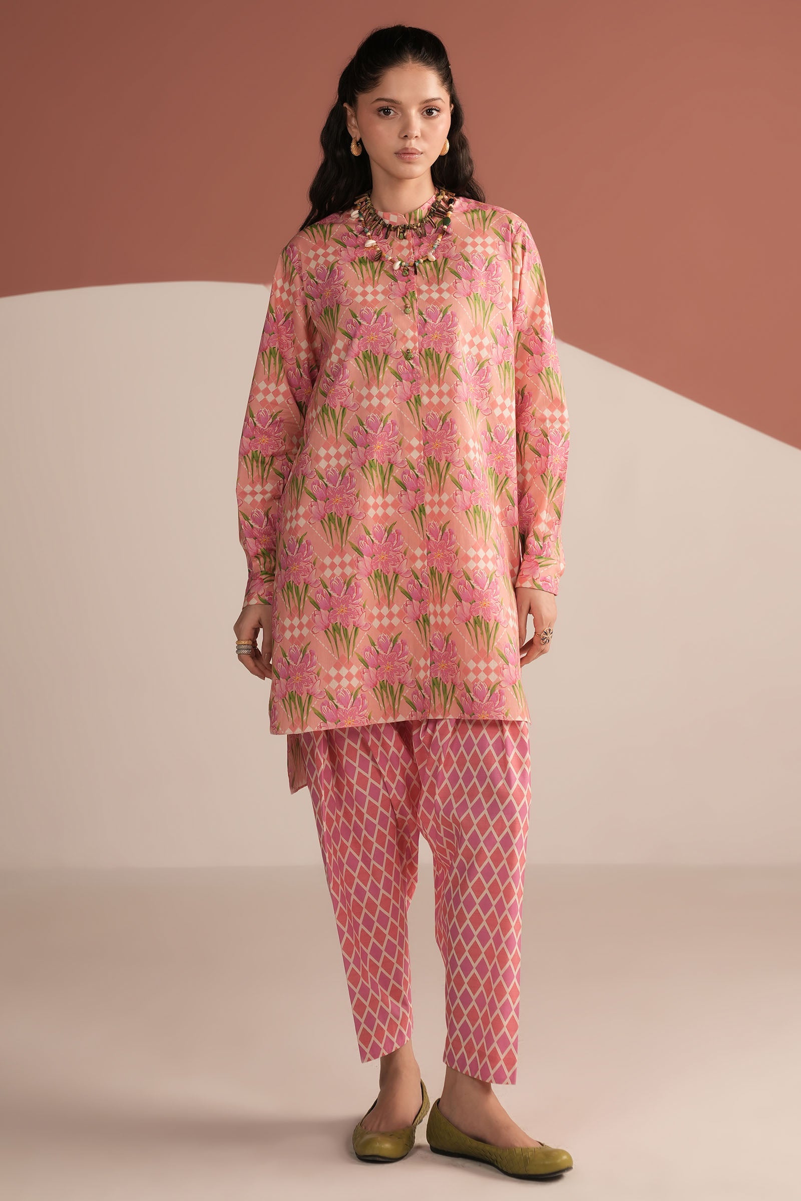 (ZRW-21614) FALLING ROSE