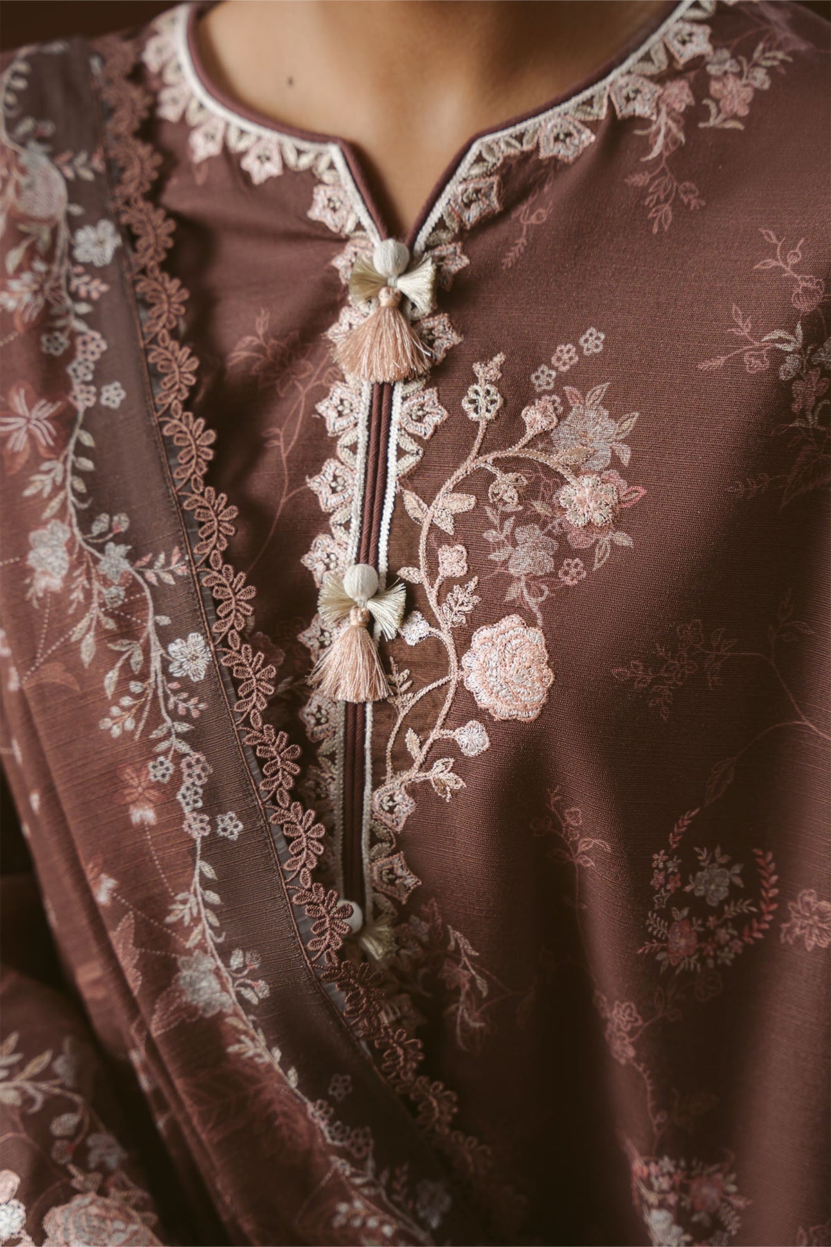 SHADOW TALE-3PC KHADDAR PRINTED SUIT
