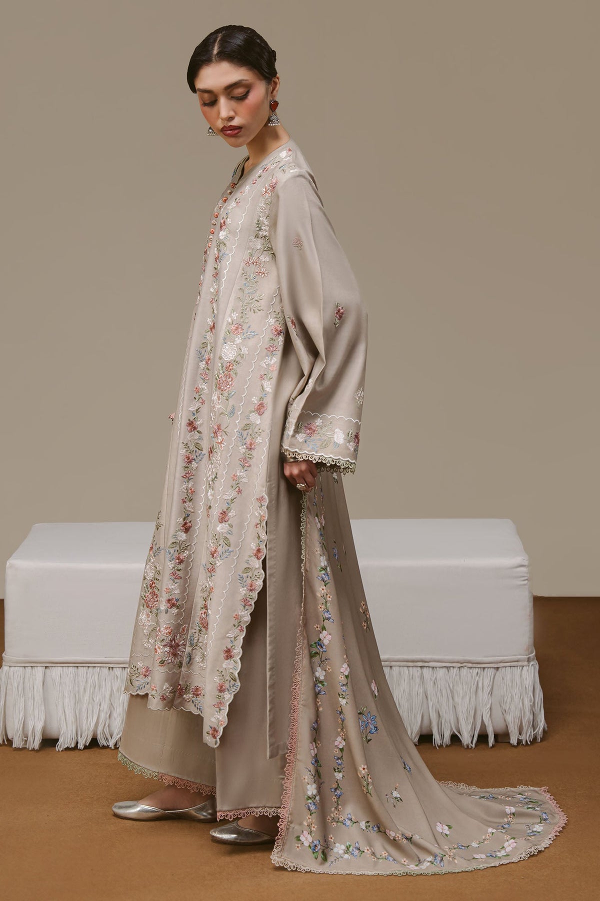 GARY LUXE-3PC MARINA EMBROIDERED SUIT