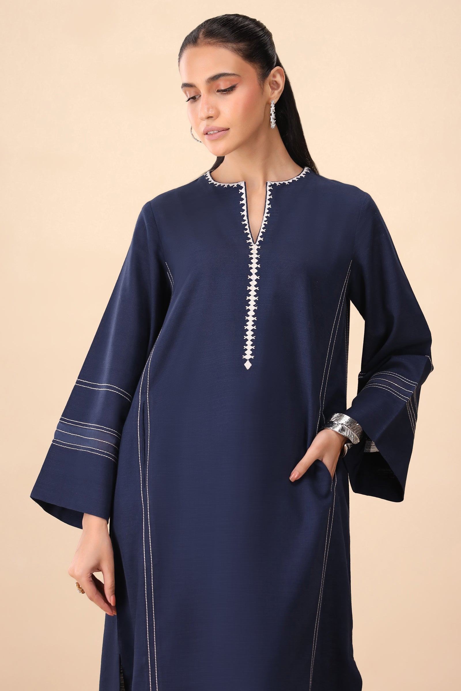https://cdn.shopify.com/s/files/1/0081/0283/8329/files/Untitled-1_0071__47d2bcde-d793-484d-8531-33e32a439422.jpg?v=1736329054