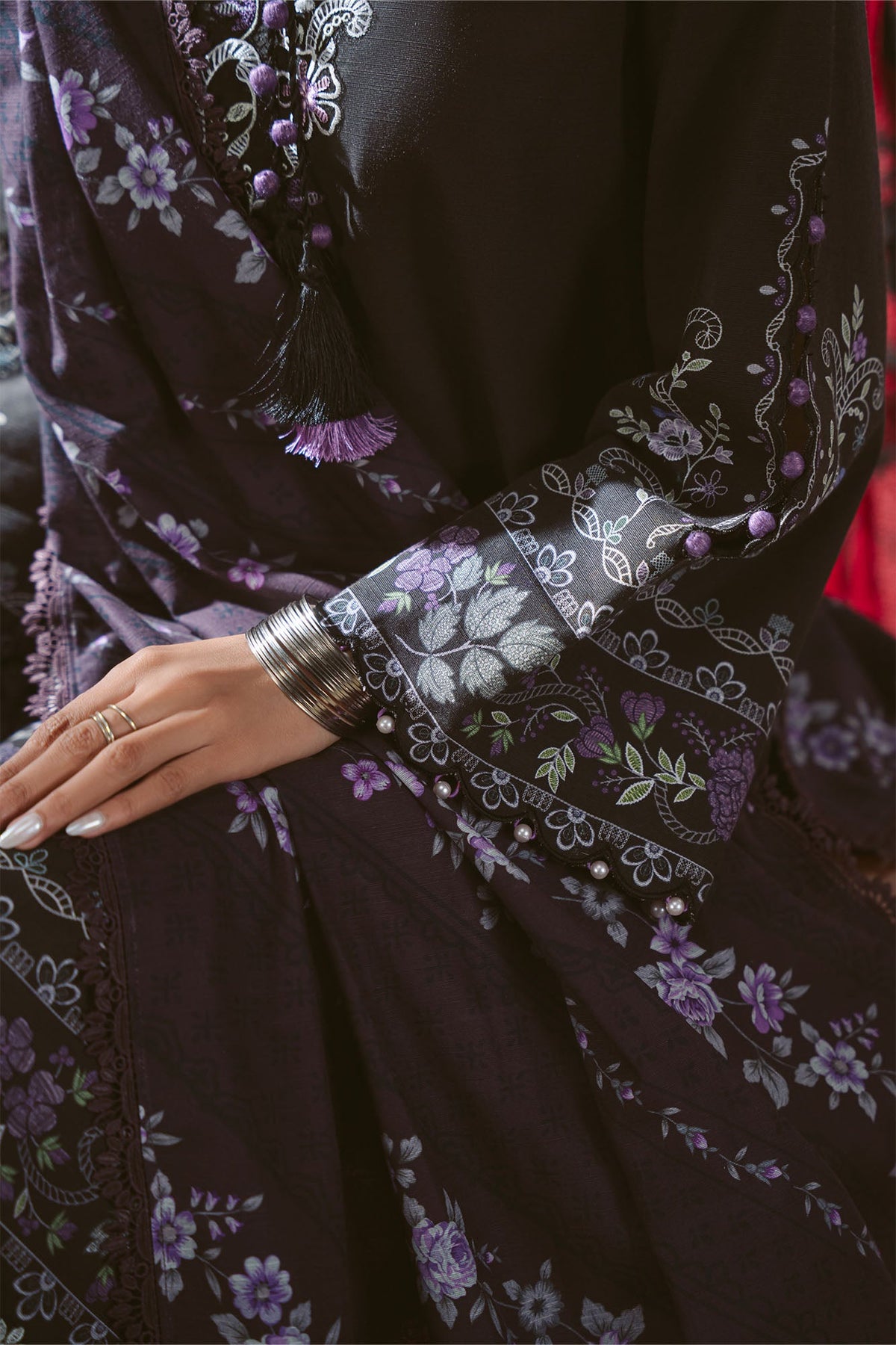 SABLE FLORET-3PC KHADDAR PRINTED SUIT