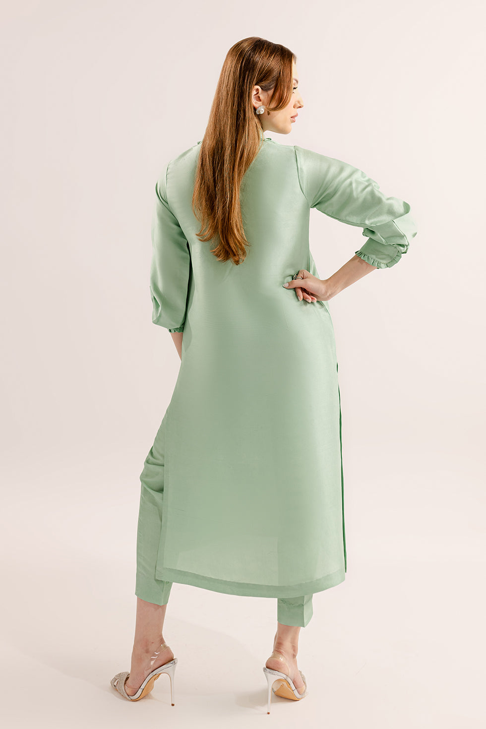 https://cdn.shopify.com/s/files/1/0799/2921/3243/files/Untitled-2_0000s_0008_1C0A6805.jpg?v=1750426026