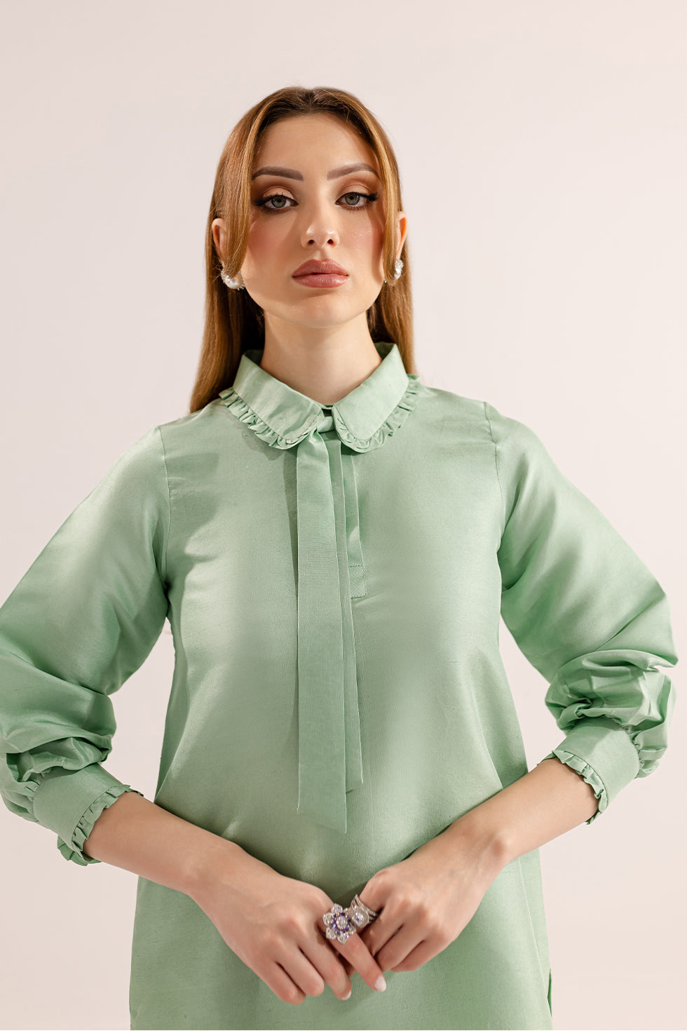 https://cdn.shopify.com/s/files/1/0799/2921/3243/files/Untitled-2_0000s_0014_1C0A6714.jpg?v=1750426027