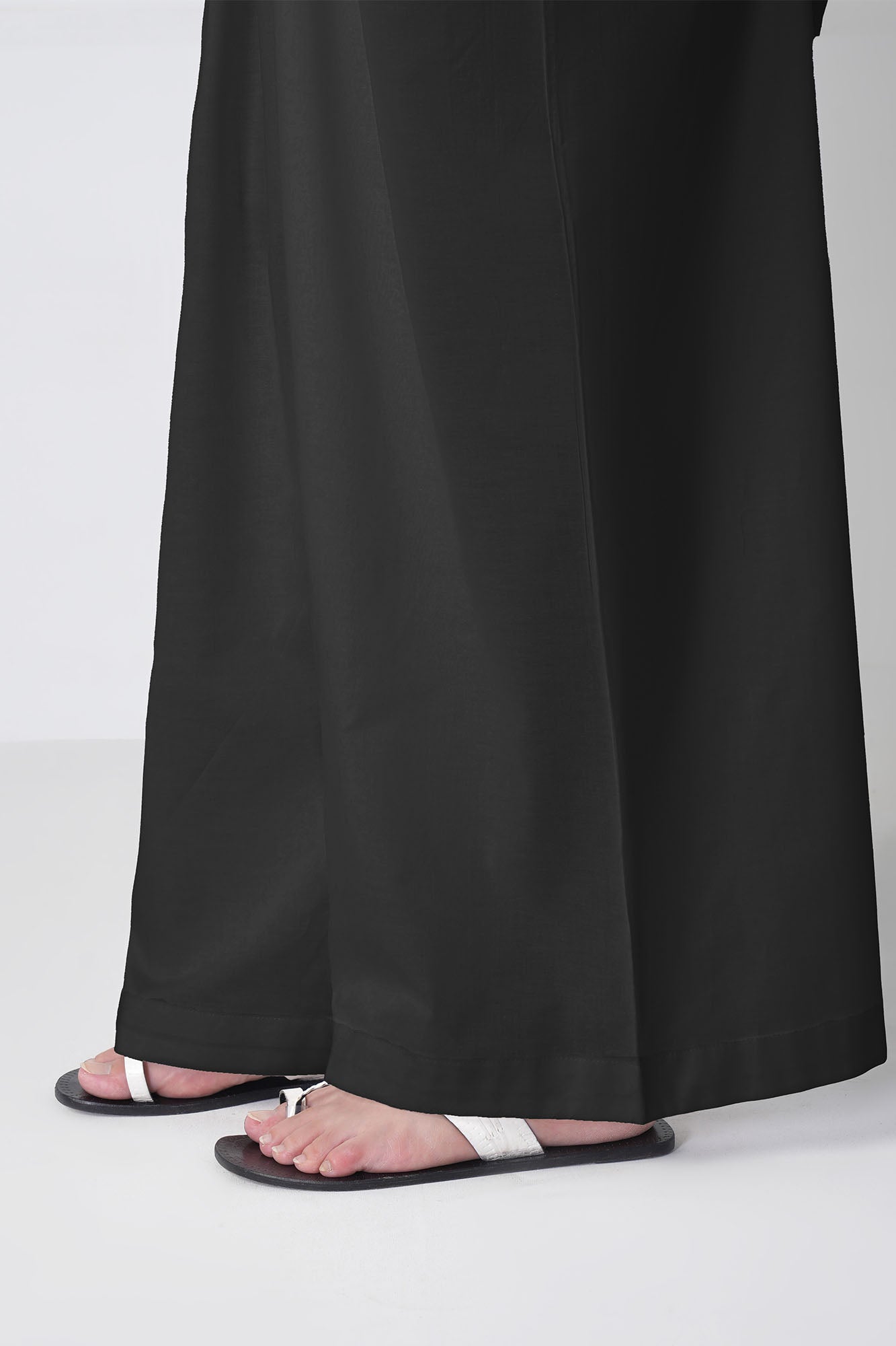 https://cdn.shopify.com/s/files/1/0178/4492/8612/files/Untitled-2_0003_DSC07153_465f6431-8cb8-4aa0-99fd-6db01072c7b8.jpg?v=1778930192