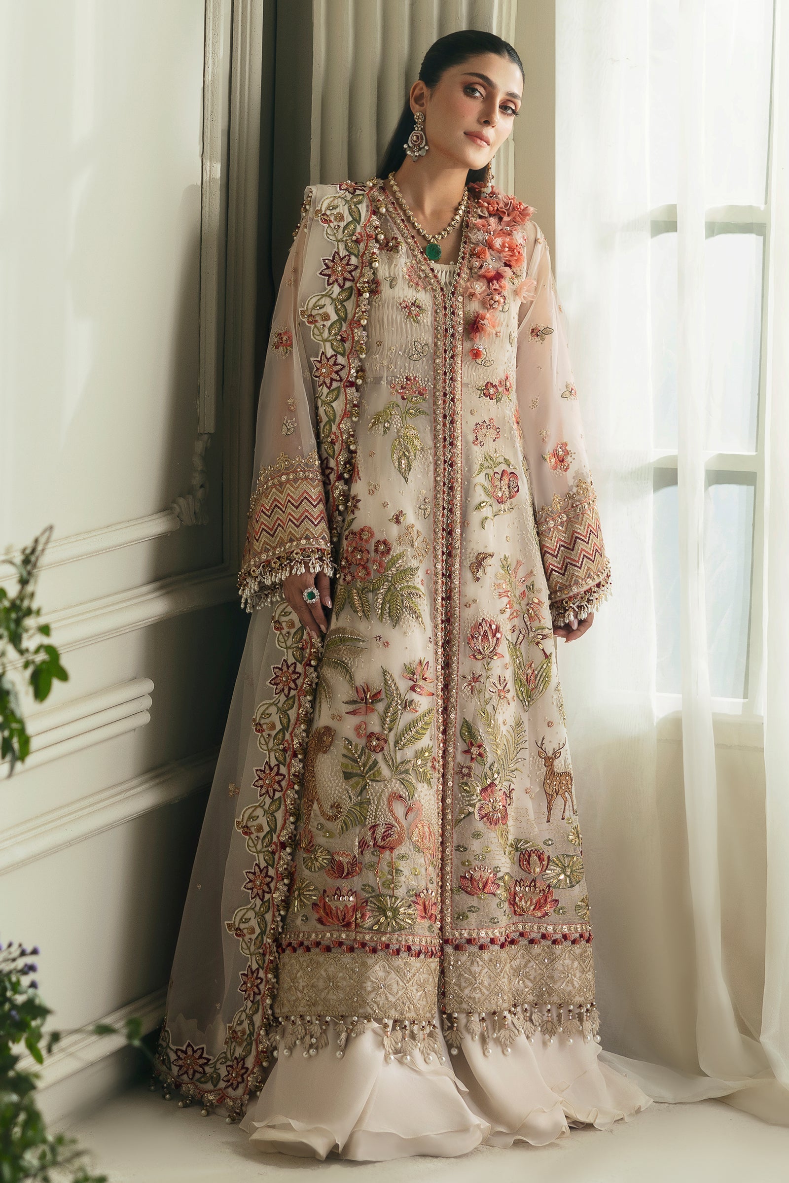 https://cdn.shopify.com/s/files/1/1678/4755/files/Untitled-2_0006_2C5A8935copy.jpg?v=1730369572