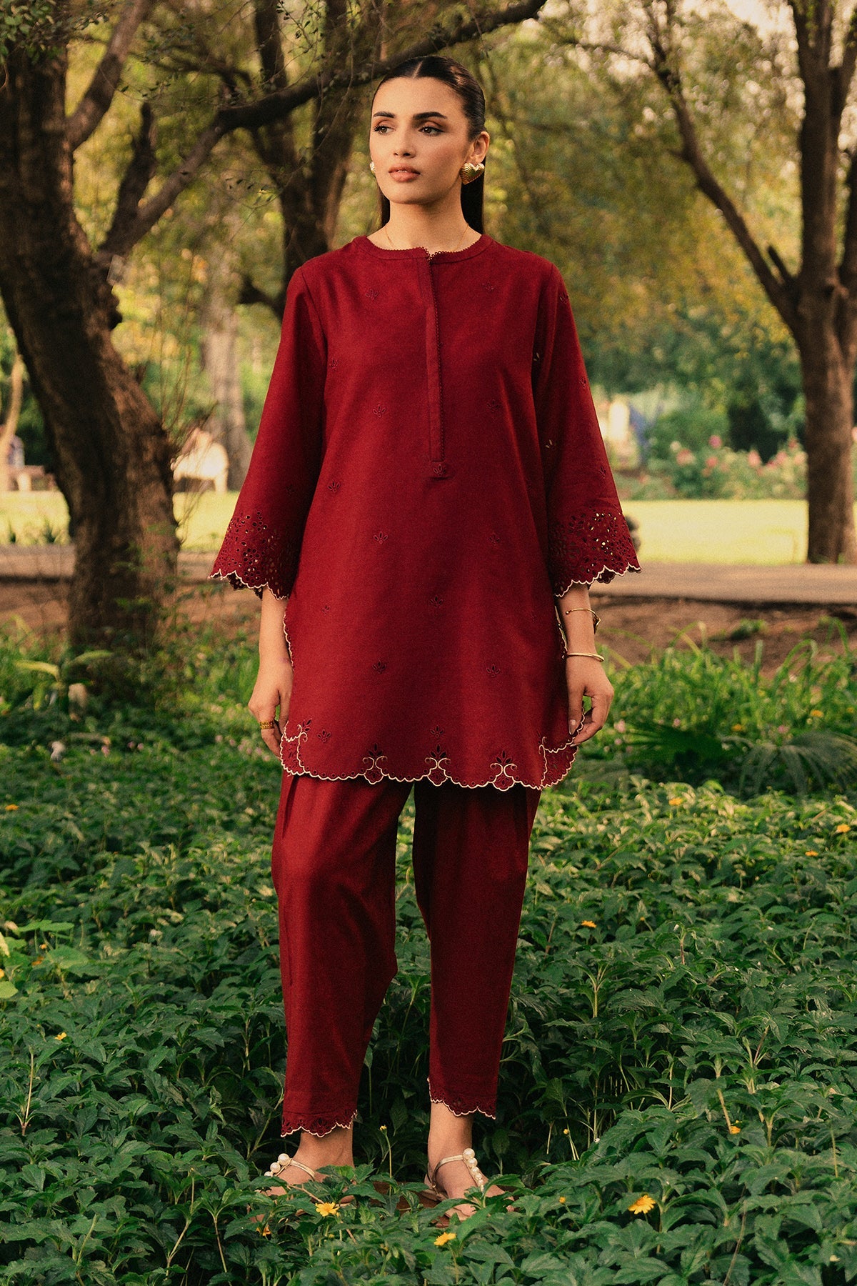 Barn - 2 Piece Lawn RTW