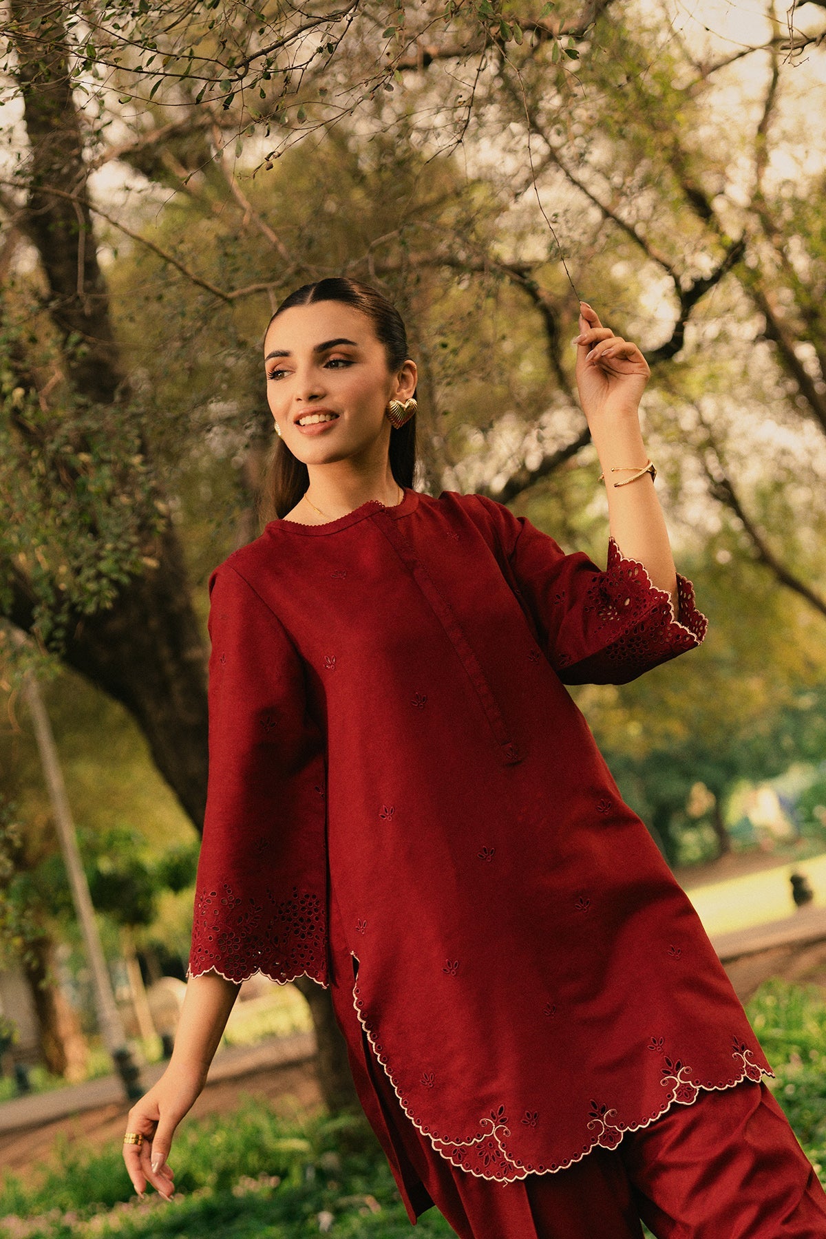 Barn - 2 Piece Lawn RTW