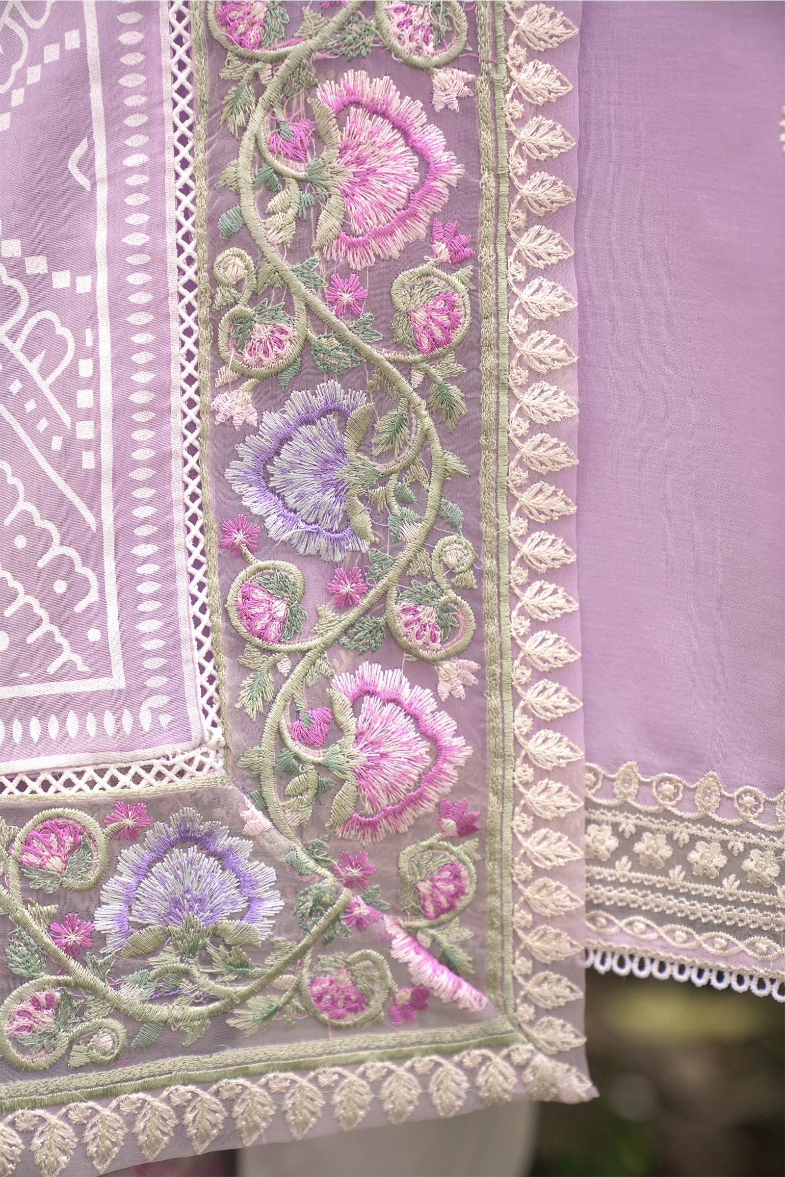 https://cdn.shopify.com/s/files/1/0340/8376/6405/products/Untitled-31.jpg?v=1699854734