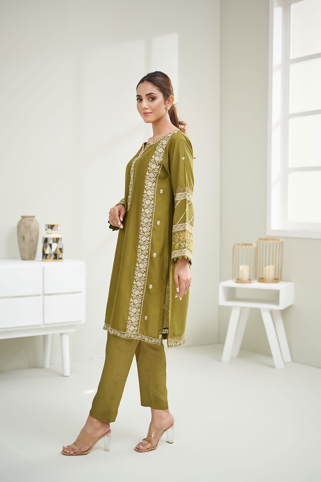 Dupatta as shown