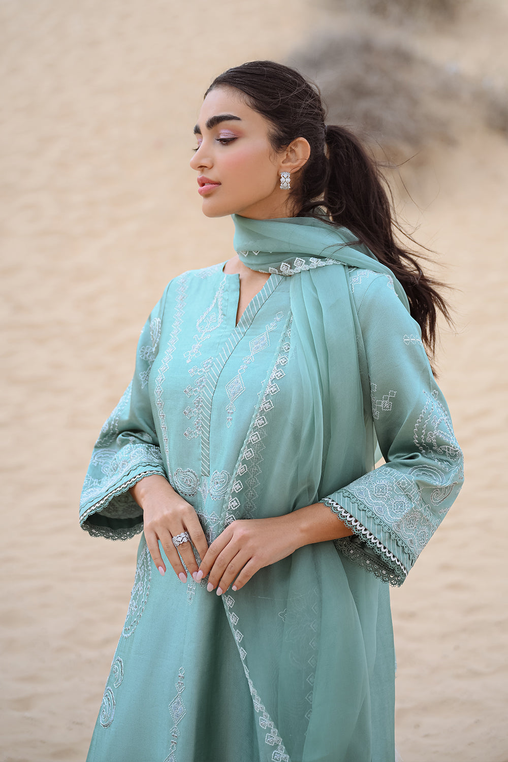 https://cdn.shopify.com/s/files/1/0533/2910/0998/files/VNM_a838165b-1359-49e0-a5b4-a2779f50cab5.jpg?v=1773584067