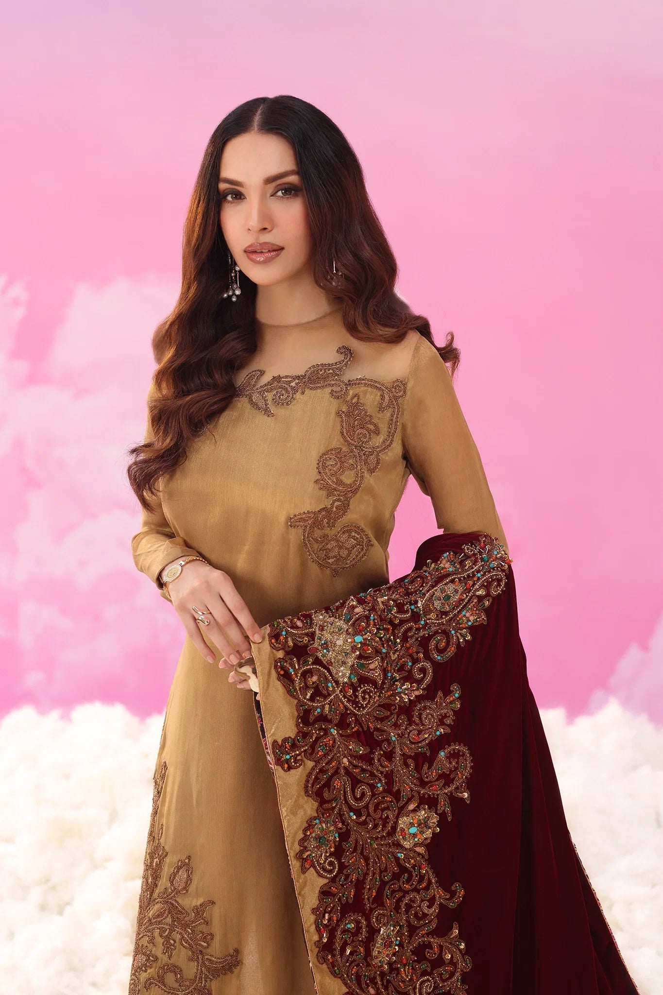 Velour Aurelia