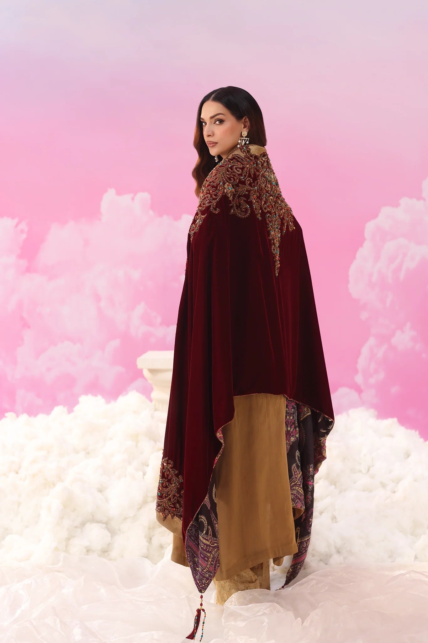 Velour Aurelia