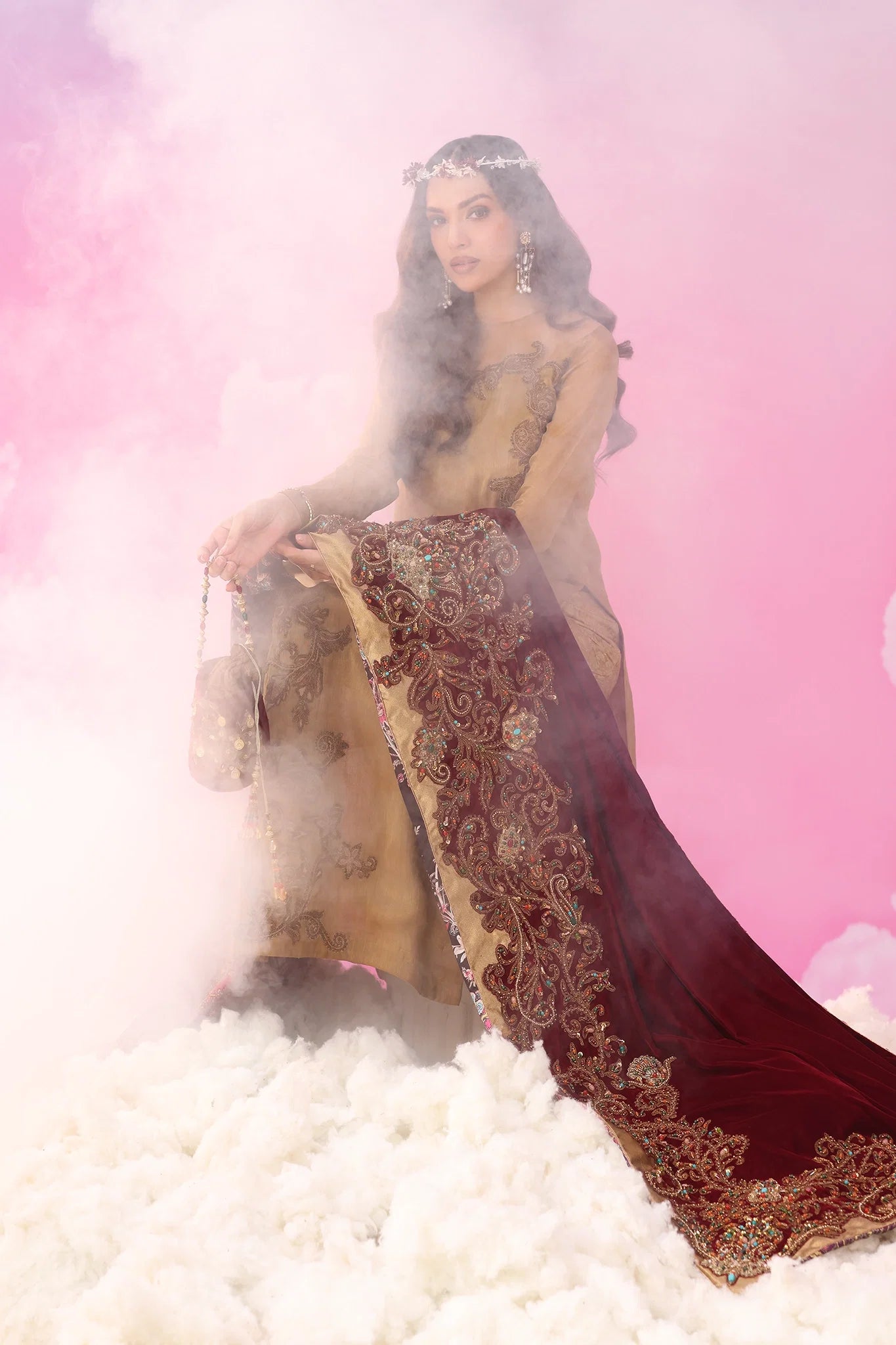 Velour Aurelia