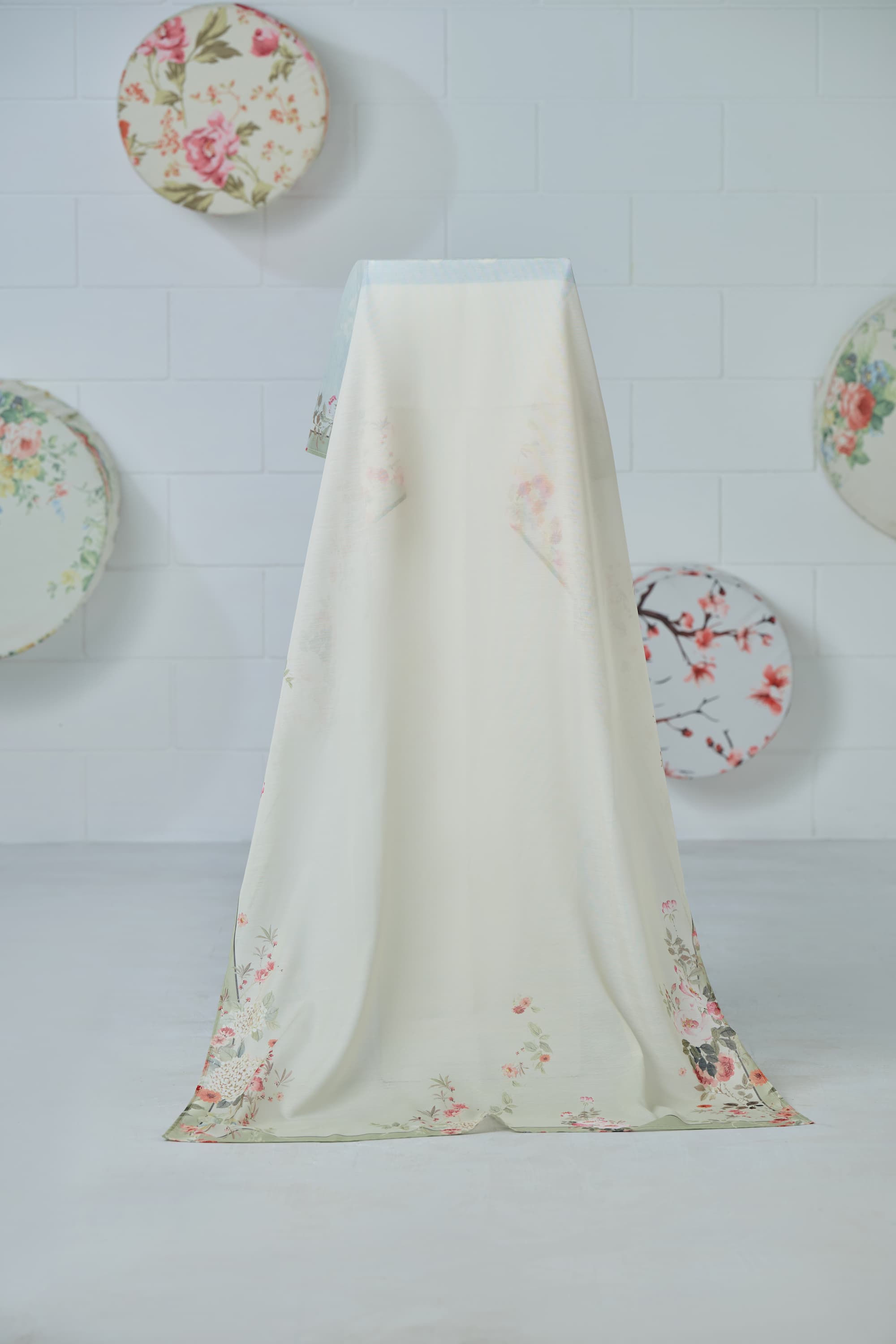 Victorian Bloom Dupatta