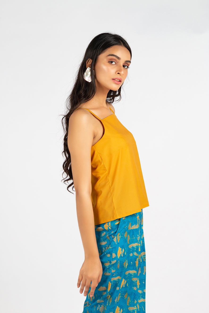 https://cdn.shopify.com/s/files/1/0611/8585/1568/files/W.FW19.084.T-3.jpg?v=1736336225