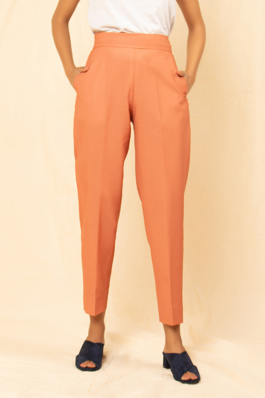 https://cdn.shopify.com/s/files/1/0611/8585/1568/products/W.FW20.085.P-1.jpg?v=1736337844