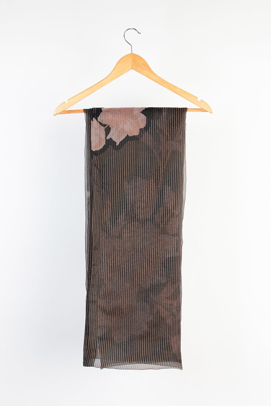 https://cdn.shopify.com/s/files/1/0611/8585/1568/files/W.FW20.113.T-3.jpg?v=1736336154