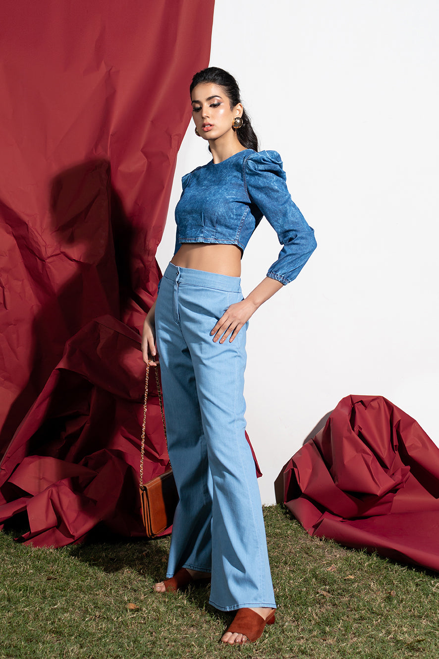 https://cdn.shopify.com/s/files/1/0611/8585/1568/products/W.FW21.030.T-2.jpg?v=1736337803