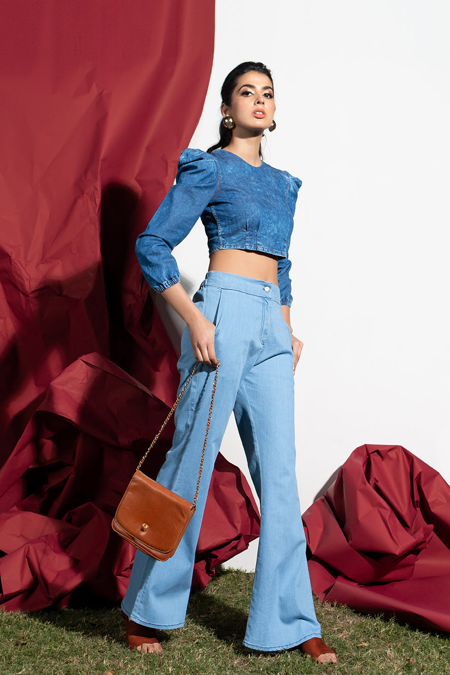 https://cdn.shopify.com/s/files/1/0611/8585/1568/products/W.FW21.030.T-3.jpg?v=1736337803