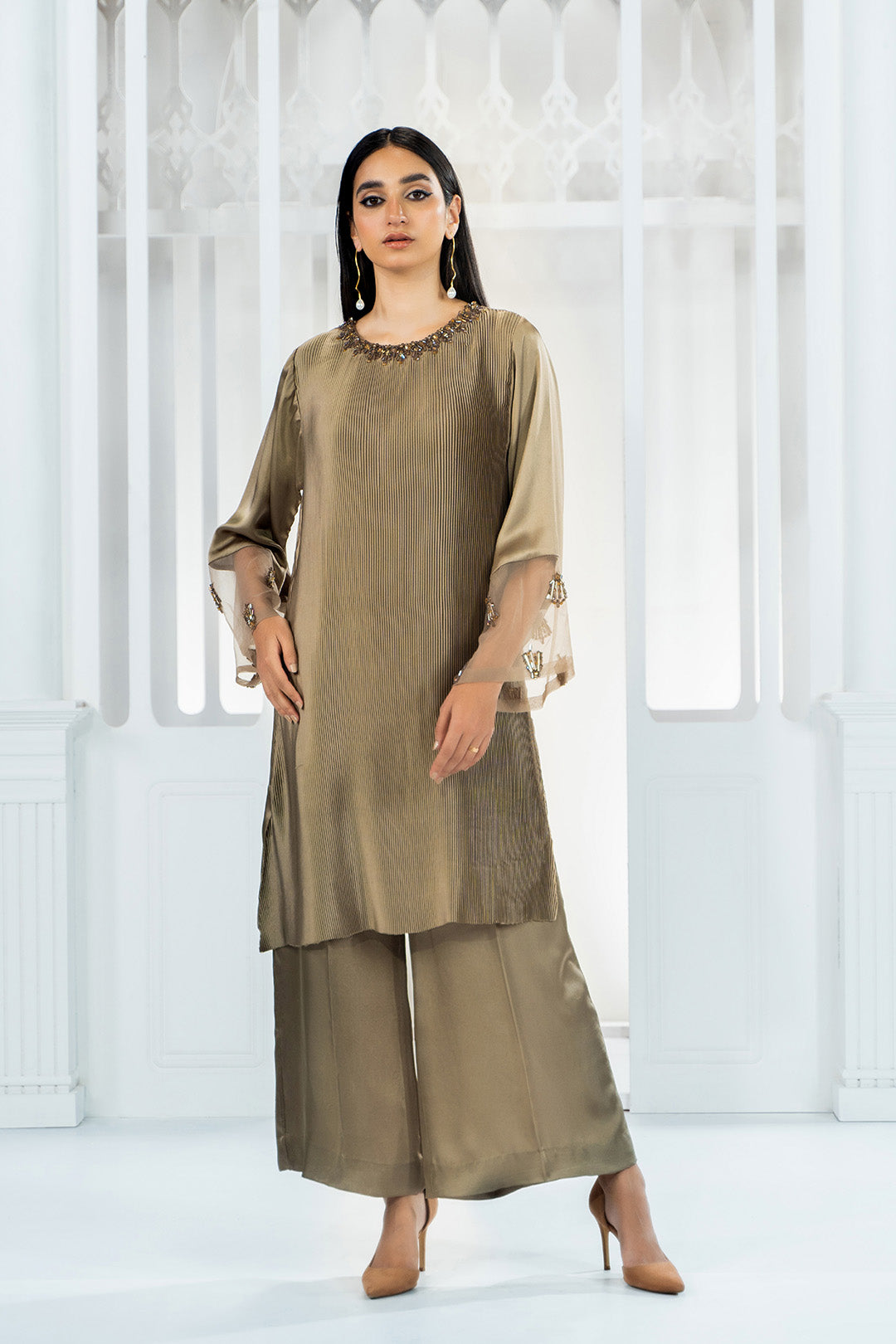 https://cdn.shopify.com/s/files/1/0611/8585/1568/products/W.FW22.076.P-4.jpg?v=1736337385