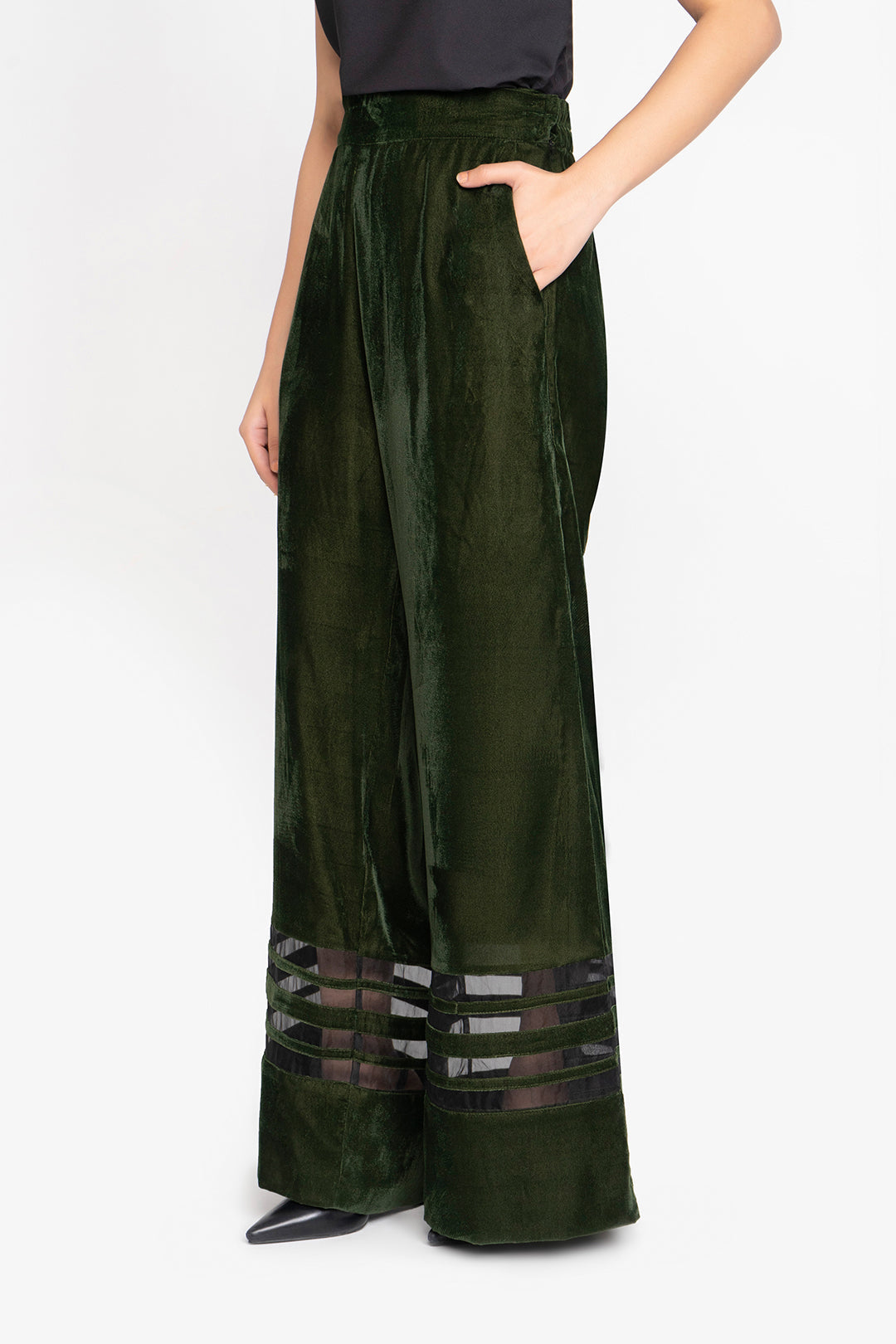 https://cdn.shopify.com/s/files/1/0611/8585/1568/products/W.FW22.110.P-1.jpg?v=1736337327