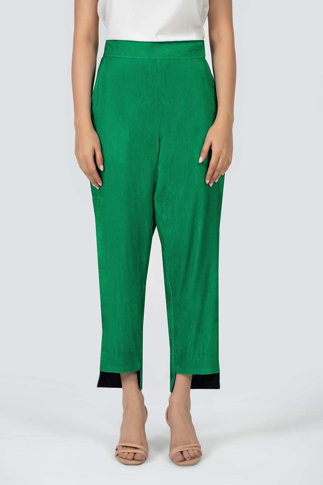 https://cdn.shopify.com/s/files/1/0611/8585/1568/products/W.FW22.159.P-3.jpg?v=1736337349