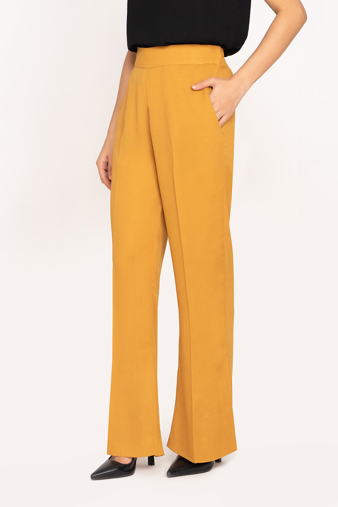 https://cdn.shopify.com/s/files/1/0611/8585/1568/products/W.FW22.170.P-2.jpg?v=1736337363
