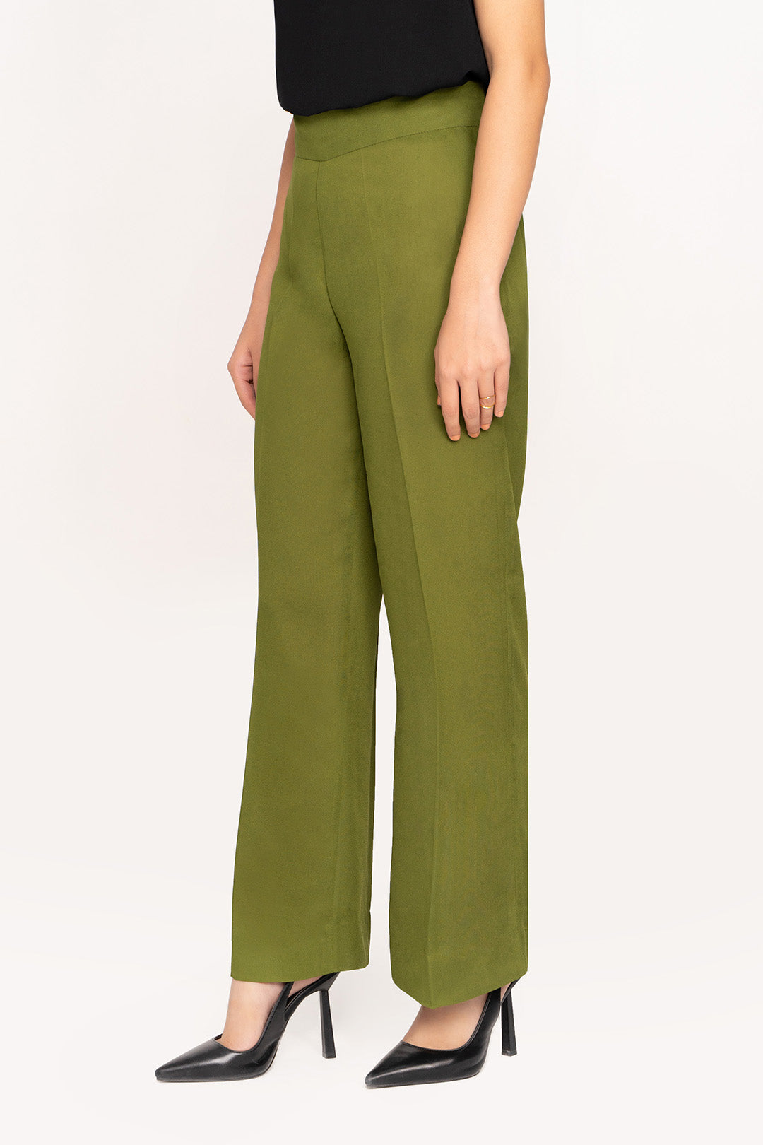https://cdn.shopify.com/s/files/1/0611/8585/1568/products/W.FW22.176.P-2.jpg?v=1736337364