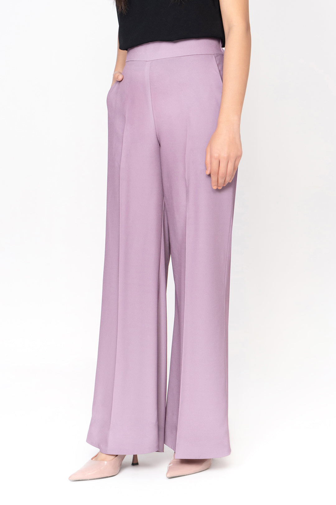 https://cdn.shopify.com/s/files/1/0611/8585/1568/products/W.FW22.219.P-1.jpg?v=1736337278