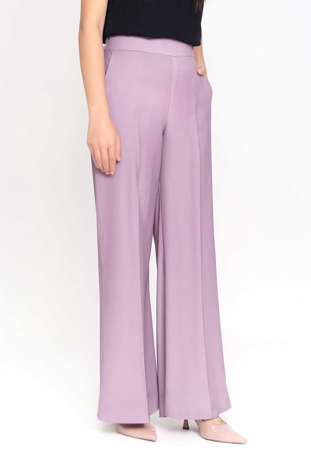 https://cdn.shopify.com/s/files/1/0611/8585/1568/products/W.FW22.219.P-2.jpg?v=1736337278