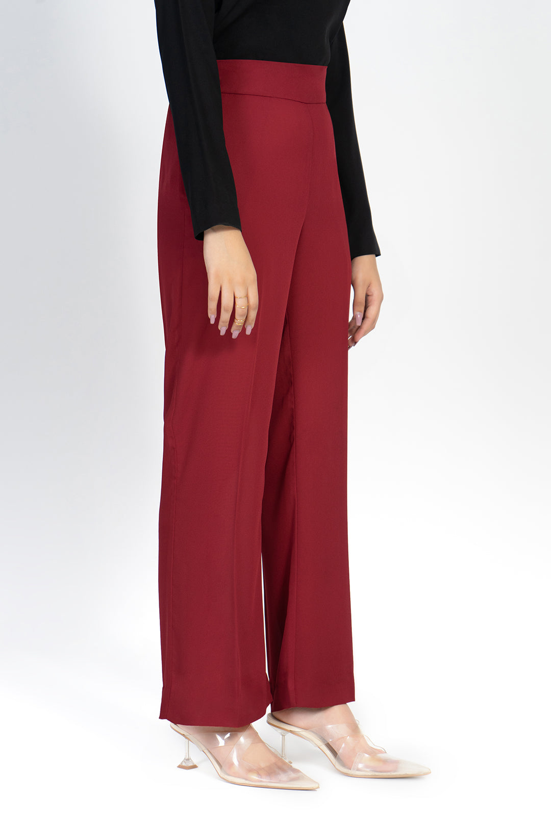 https://cdn.shopify.com/s/files/1/0611/8585/1568/products/W.FW22.248.P-2.jpg?v=1736337024