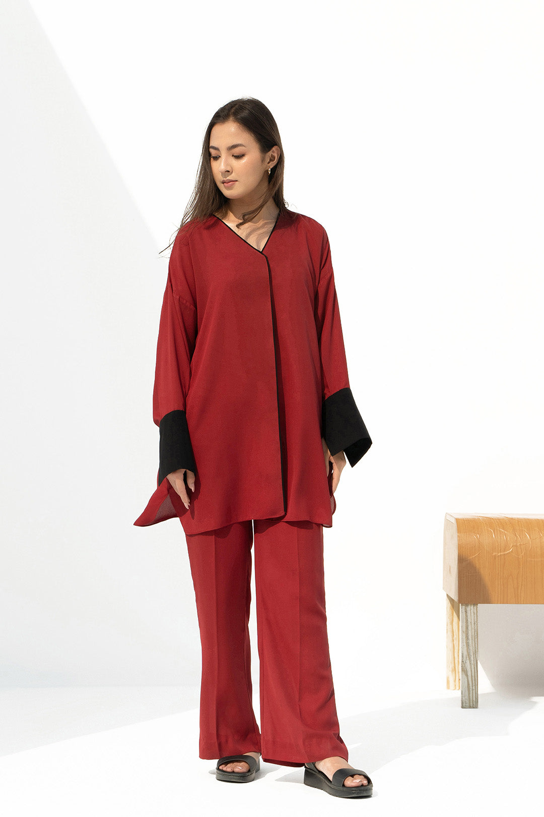 https://cdn.shopify.com/s/files/1/0611/8585/1568/products/W.FW22.248.P-4.jpg?v=1736337024