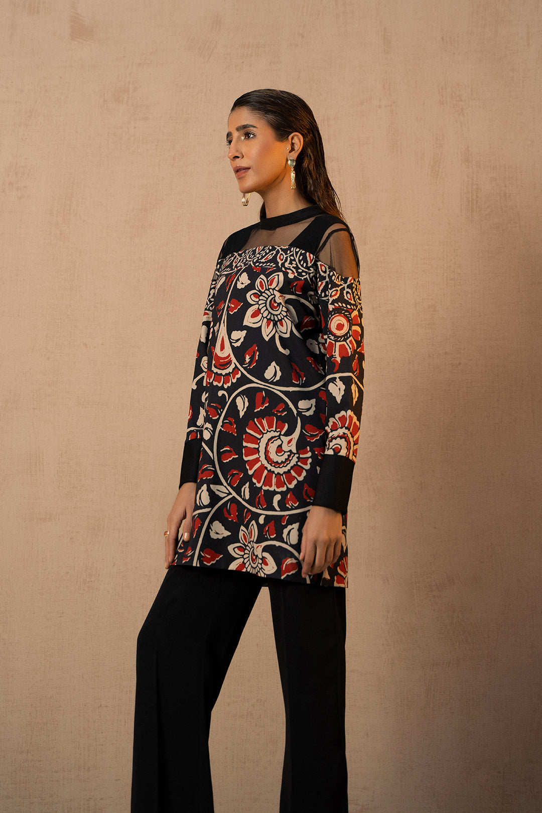 Kuliar Top