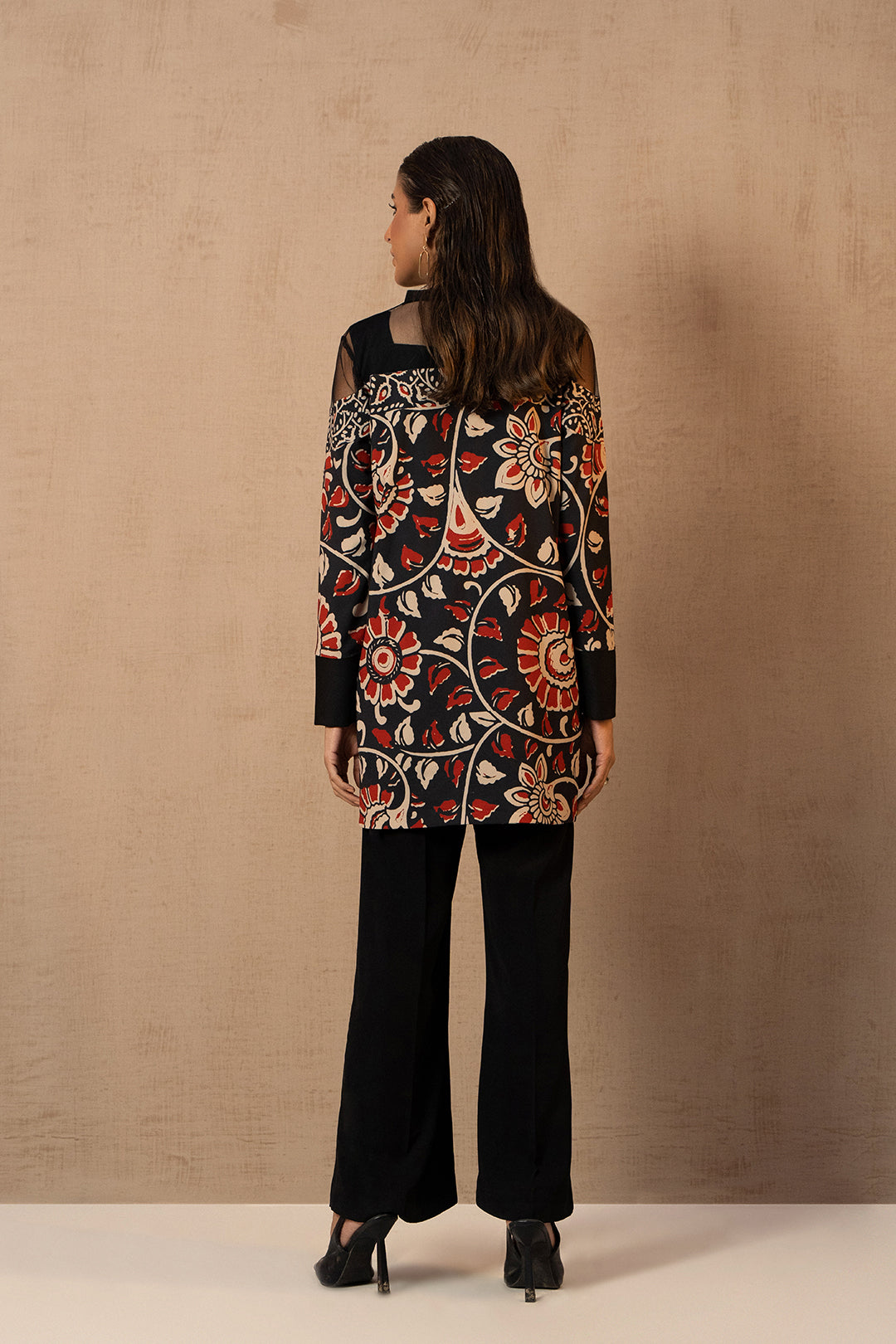 Kuliar Top