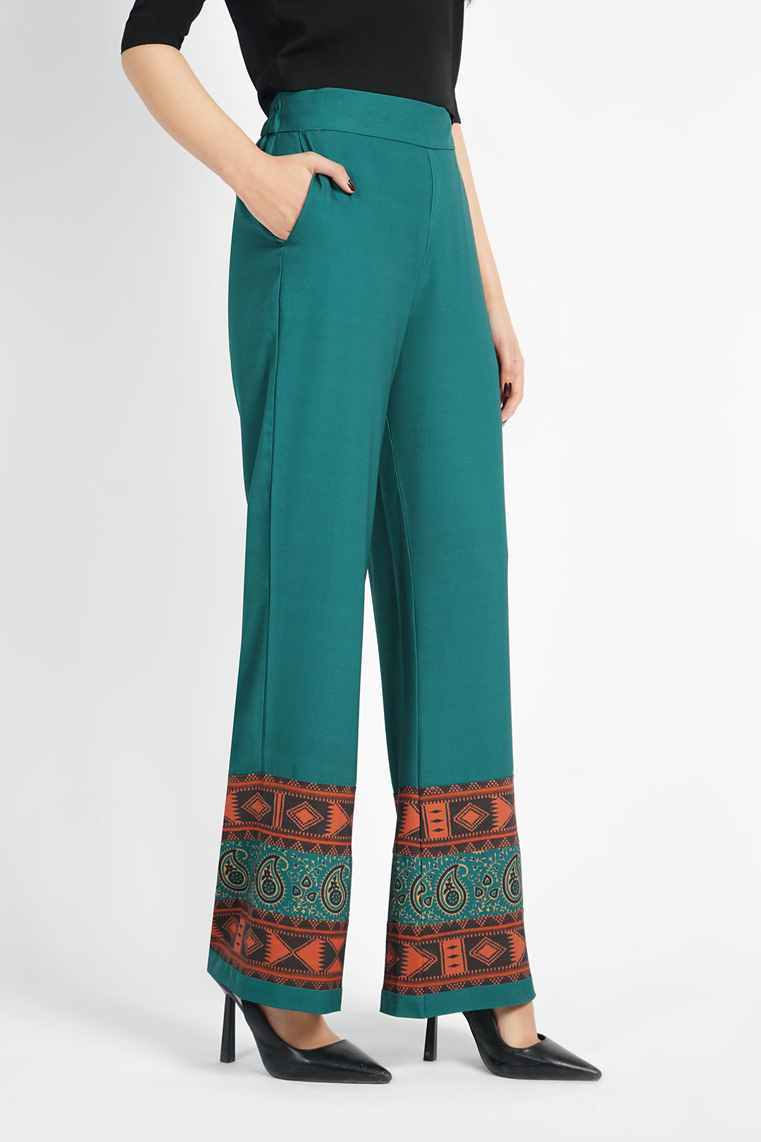 https://cdn.shopify.com/s/files/1/0611/8585/1568/products/W.FW22.362.P-1.jpg?v=1736336858