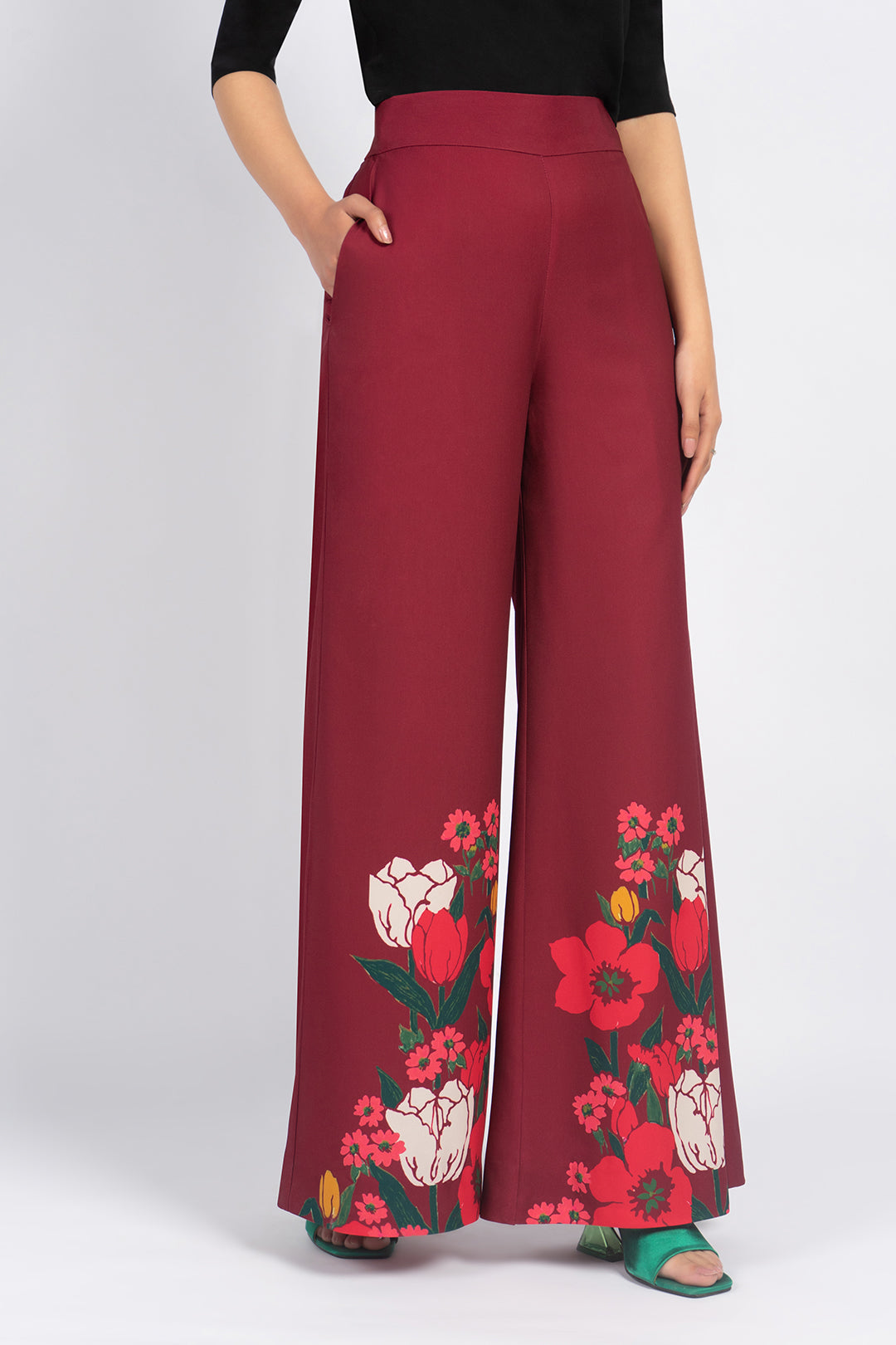 https://cdn.shopify.com/s/files/1/0611/8585/1568/products/W.FW23.053.P-2.jpg?v=1736336731