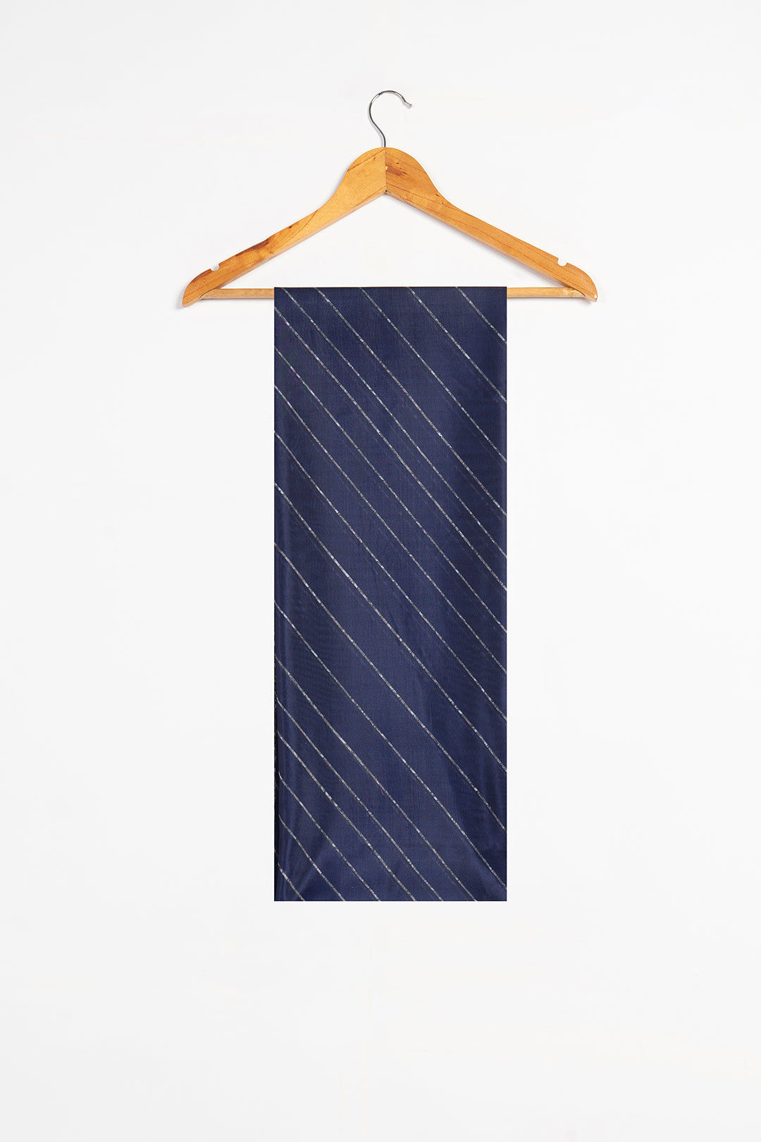 https://cdn.shopify.com/s/files/1/0611/8585/1568/products/W.FW23.063.T-2.jpg?v=1736336759