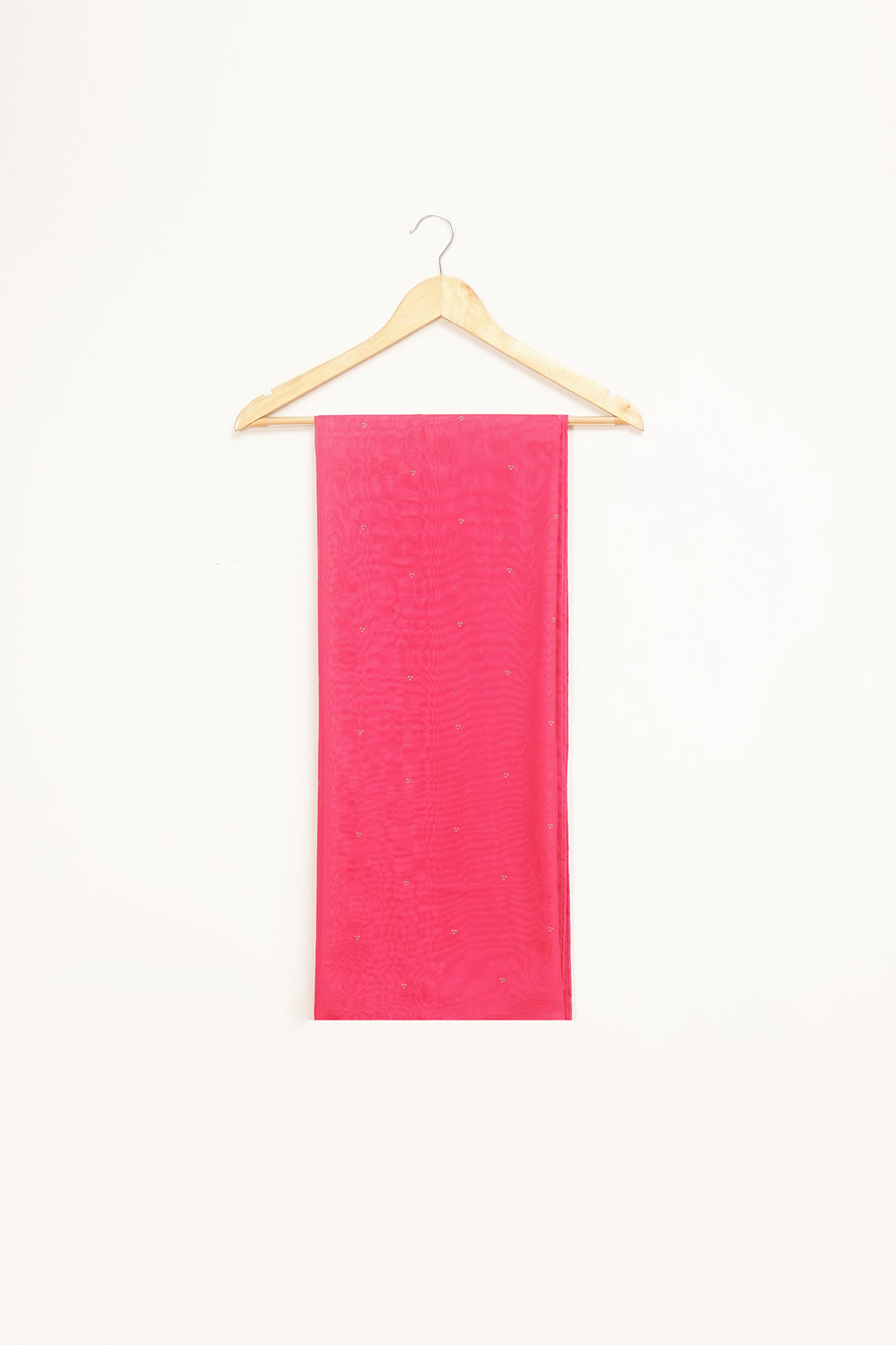 https://cdn.shopify.com/s/files/1/0611/8585/1568/files/W.FW23.145.T-1.jpg?v=1736335825