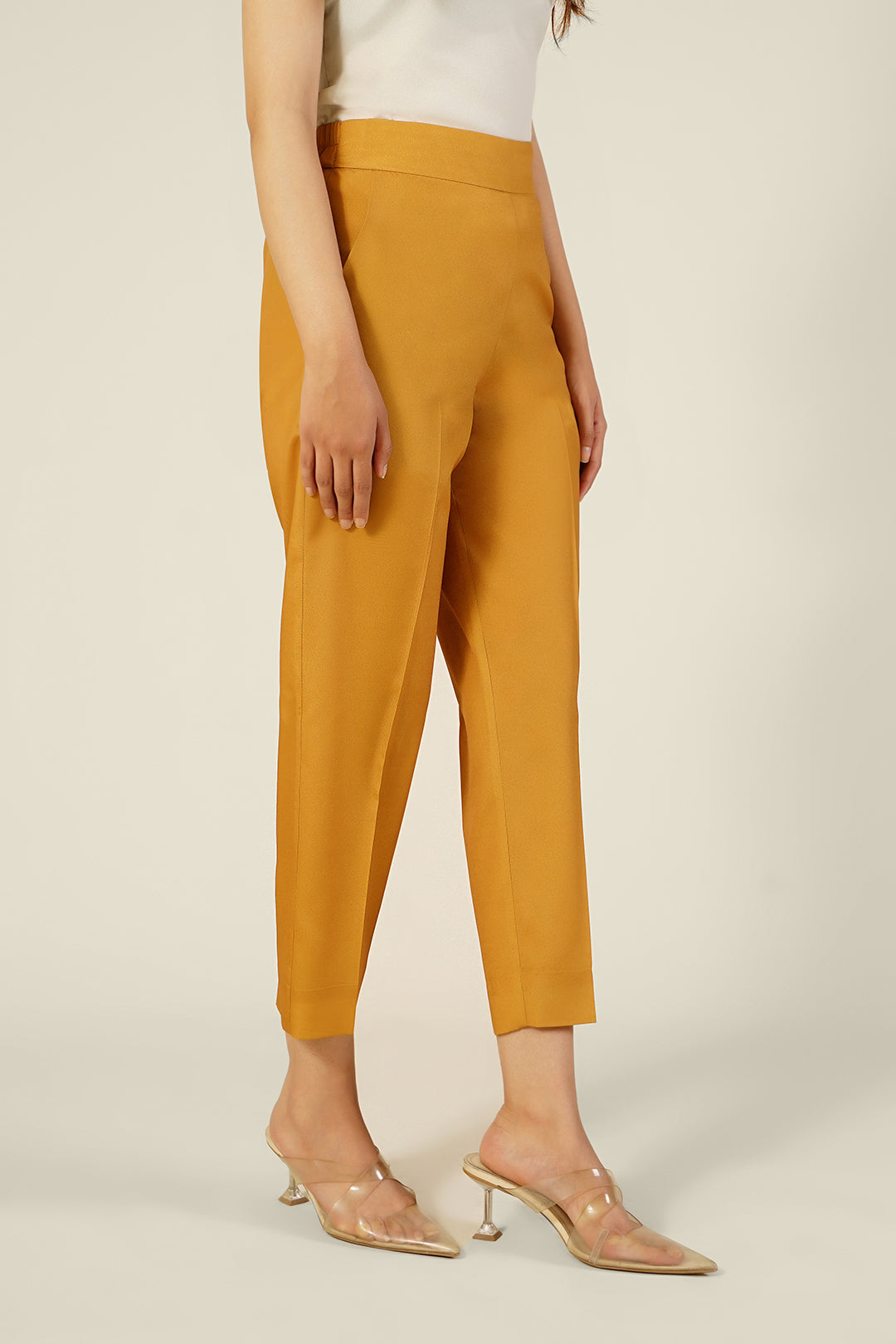 https://cdn.shopify.com/s/files/1/0611/8585/1568/files/W.FW23.277.P-1.jpg?v=1736335680