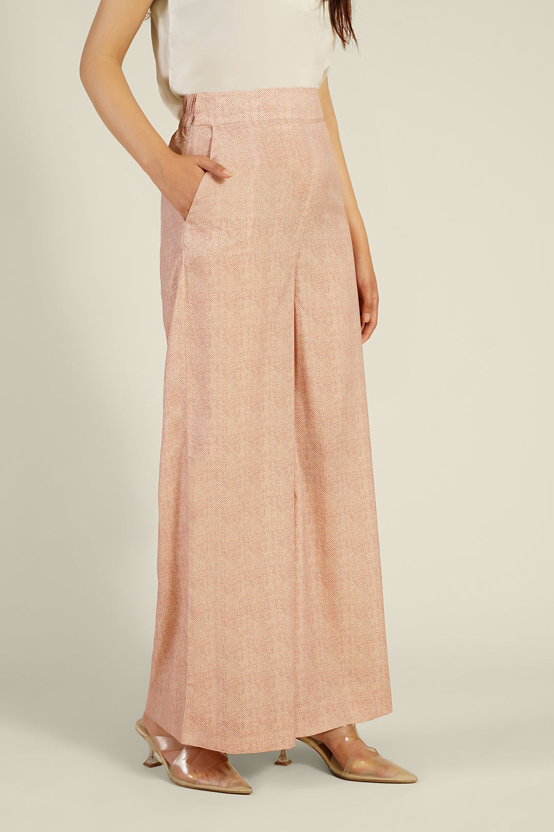 https://cdn.shopify.com/s/files/1/0611/8585/1568/files/W.FW23.278.P-1.jpg?v=1736335679