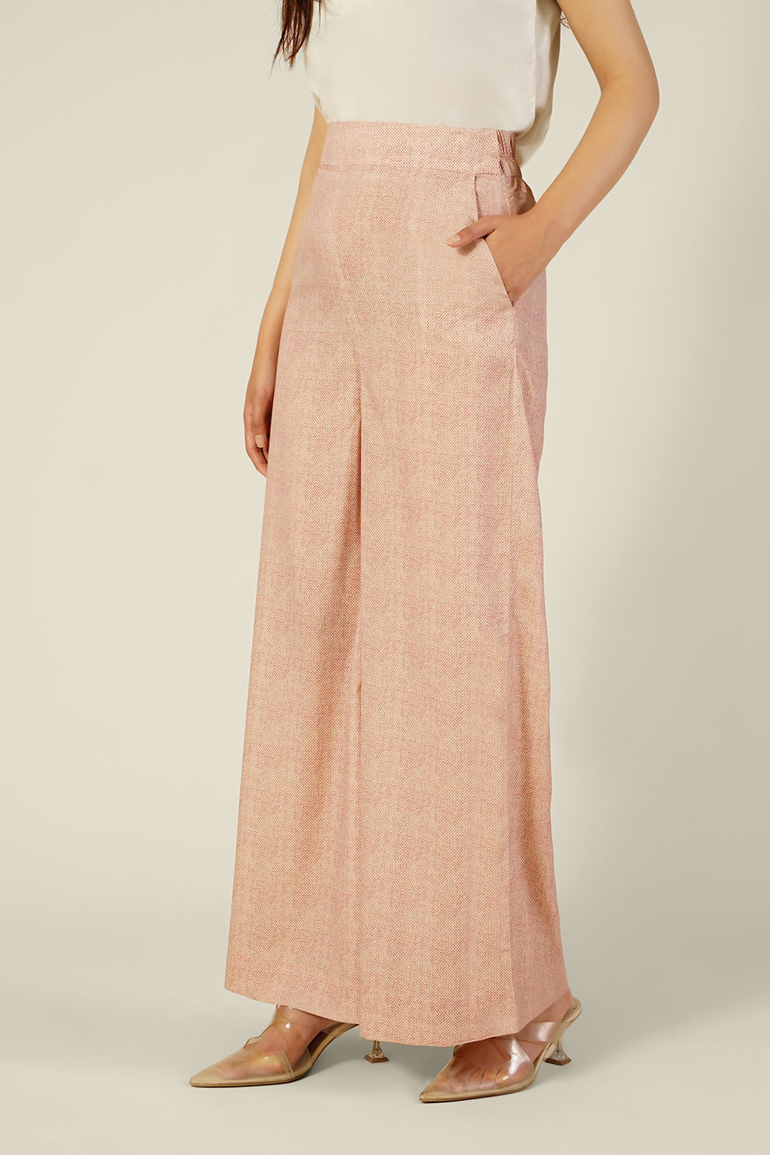 https://cdn.shopify.com/s/files/1/0611/8585/1568/files/W.FW23.278.P-2.jpg?v=1736335679