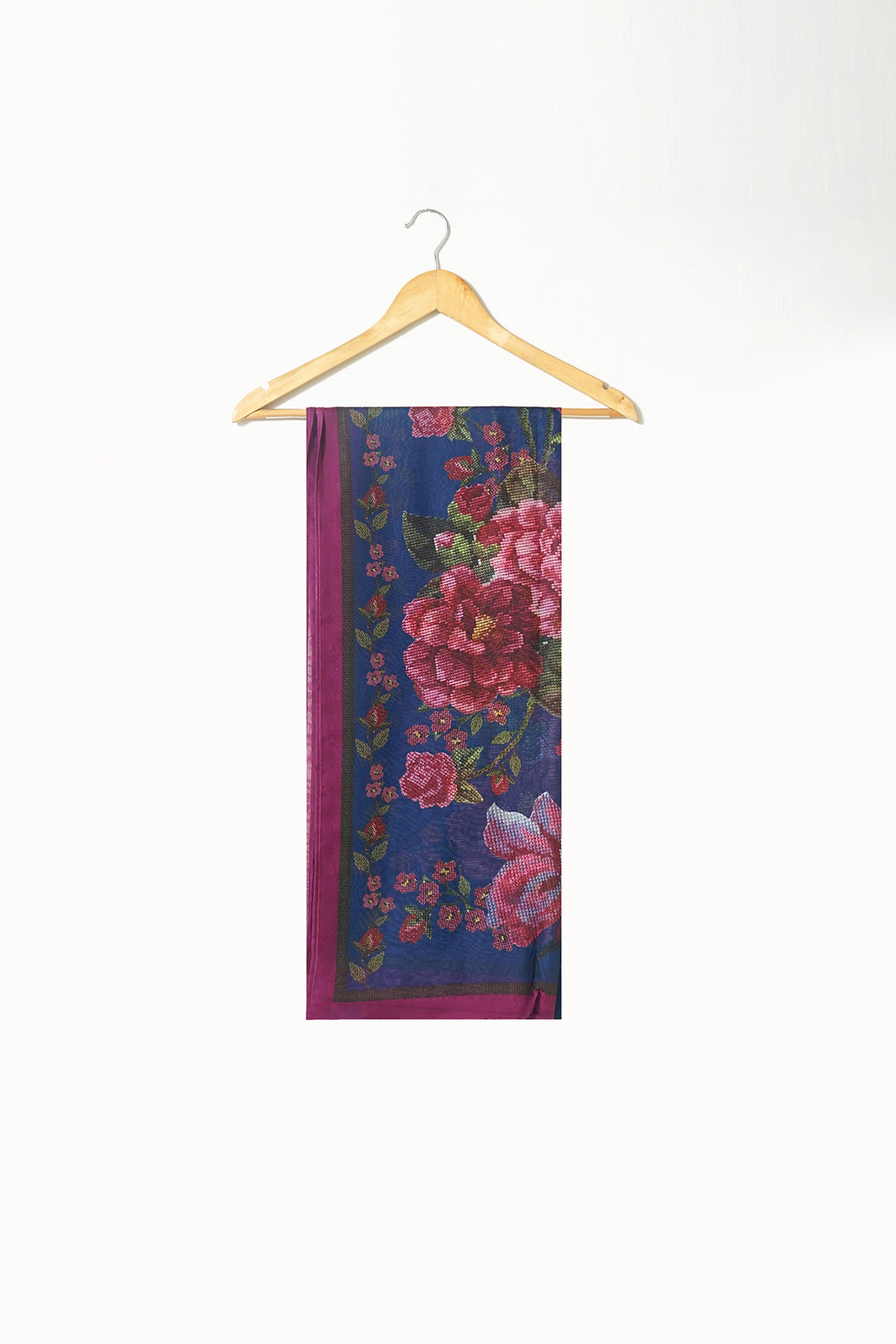 https://cdn.shopify.com/s/files/1/0611/8585/1568/files/W.FW23.282.T-1.jpg?v=1736335685