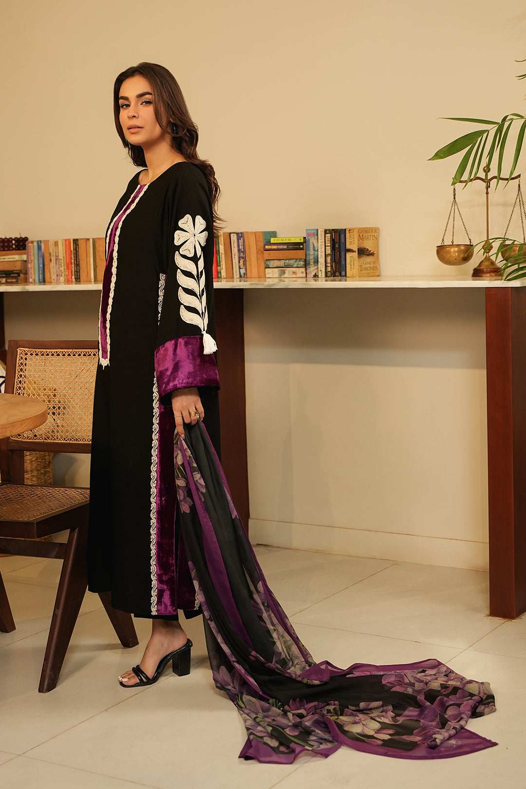 Binr Dupatta
