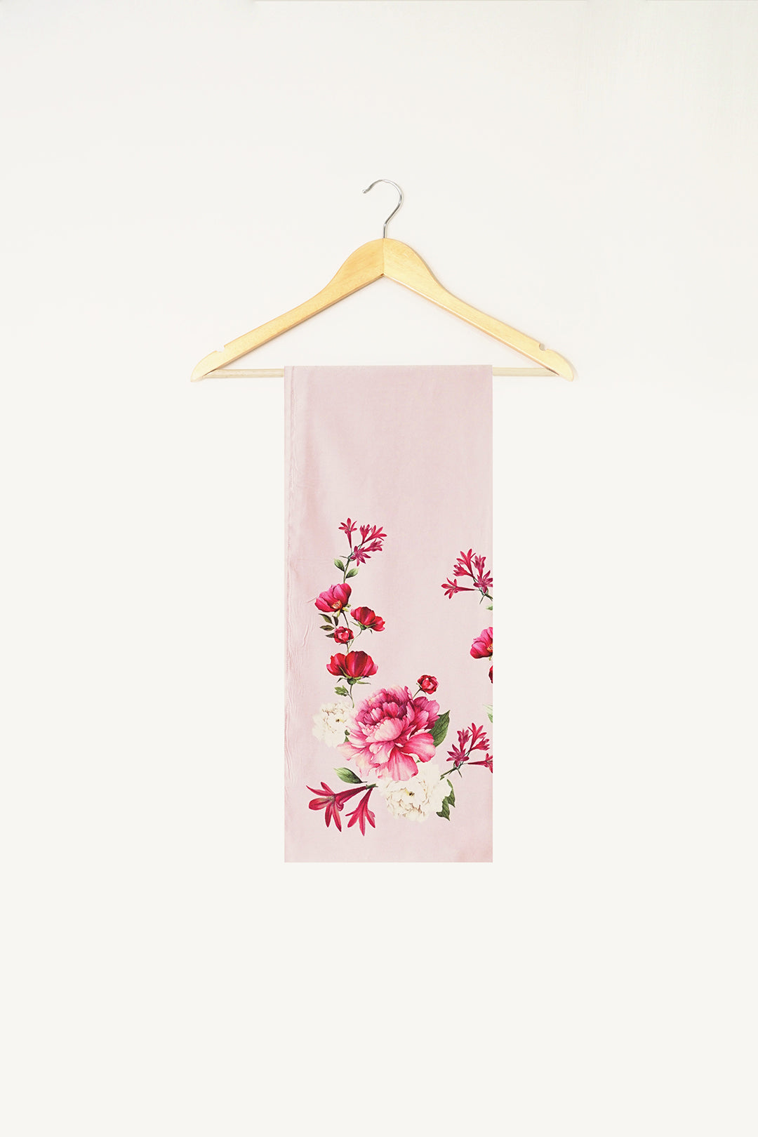 https://cdn.shopify.com/s/files/1/0611/8585/1568/files/W.FW23.318.T-1.jpg?v=1736335651