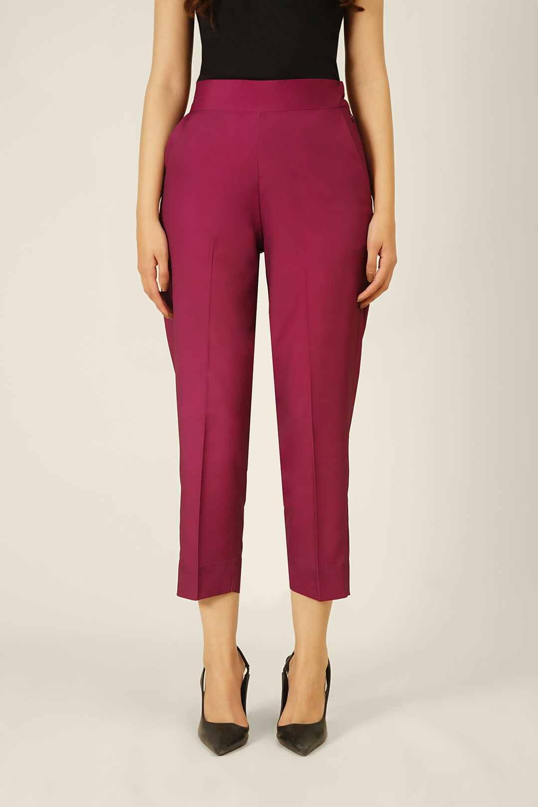 https://cdn.shopify.com/s/files/1/0611/8585/1568/files/W.FW23.384.P-3.jpg?v=1736335539