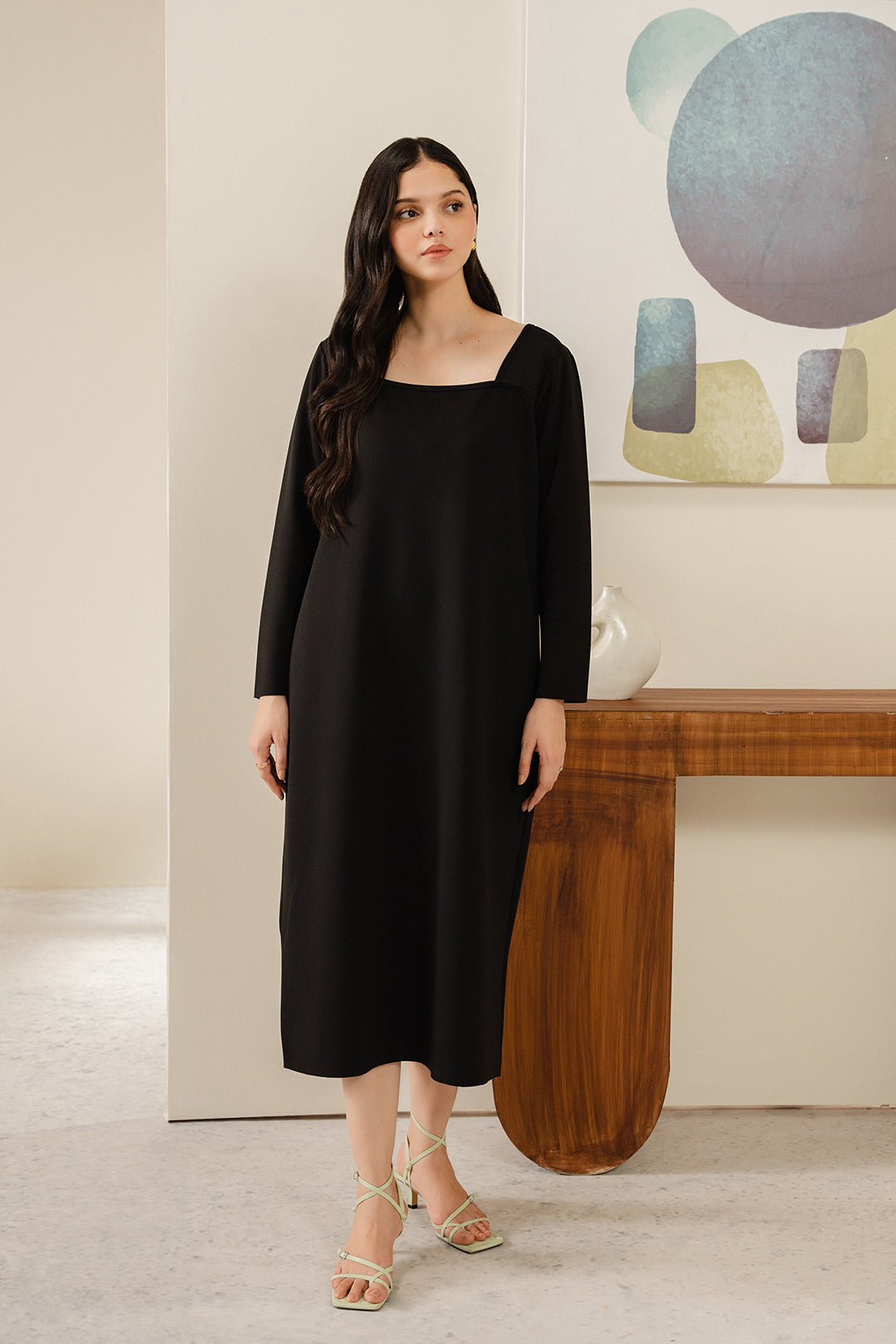 https://cdn.shopify.com/s/files/1/0611/8585/1568/files/W.FW23.408.T-1_7f446463-96cb-44b3-b1cd-2ad1ba6b40fd.jpg?v=1736335614