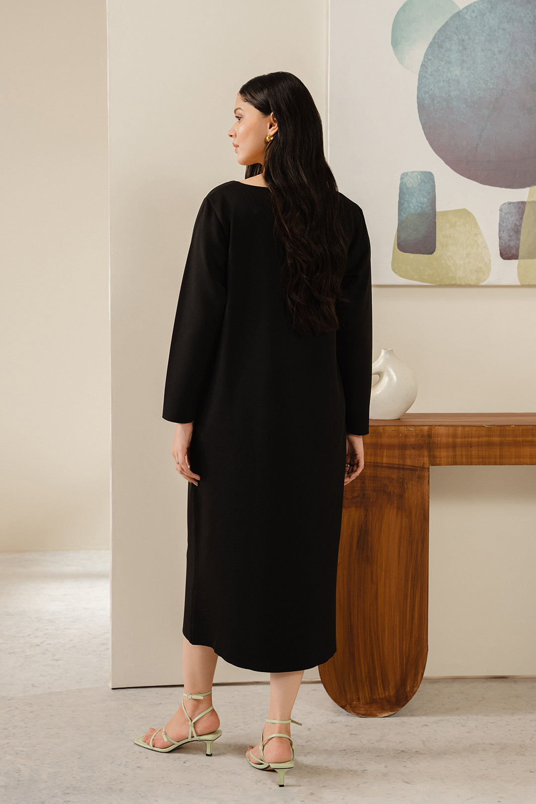 https://cdn.shopify.com/s/files/1/0611/8585/1568/files/W.FW23.408.T-4.jpg?v=1736335614