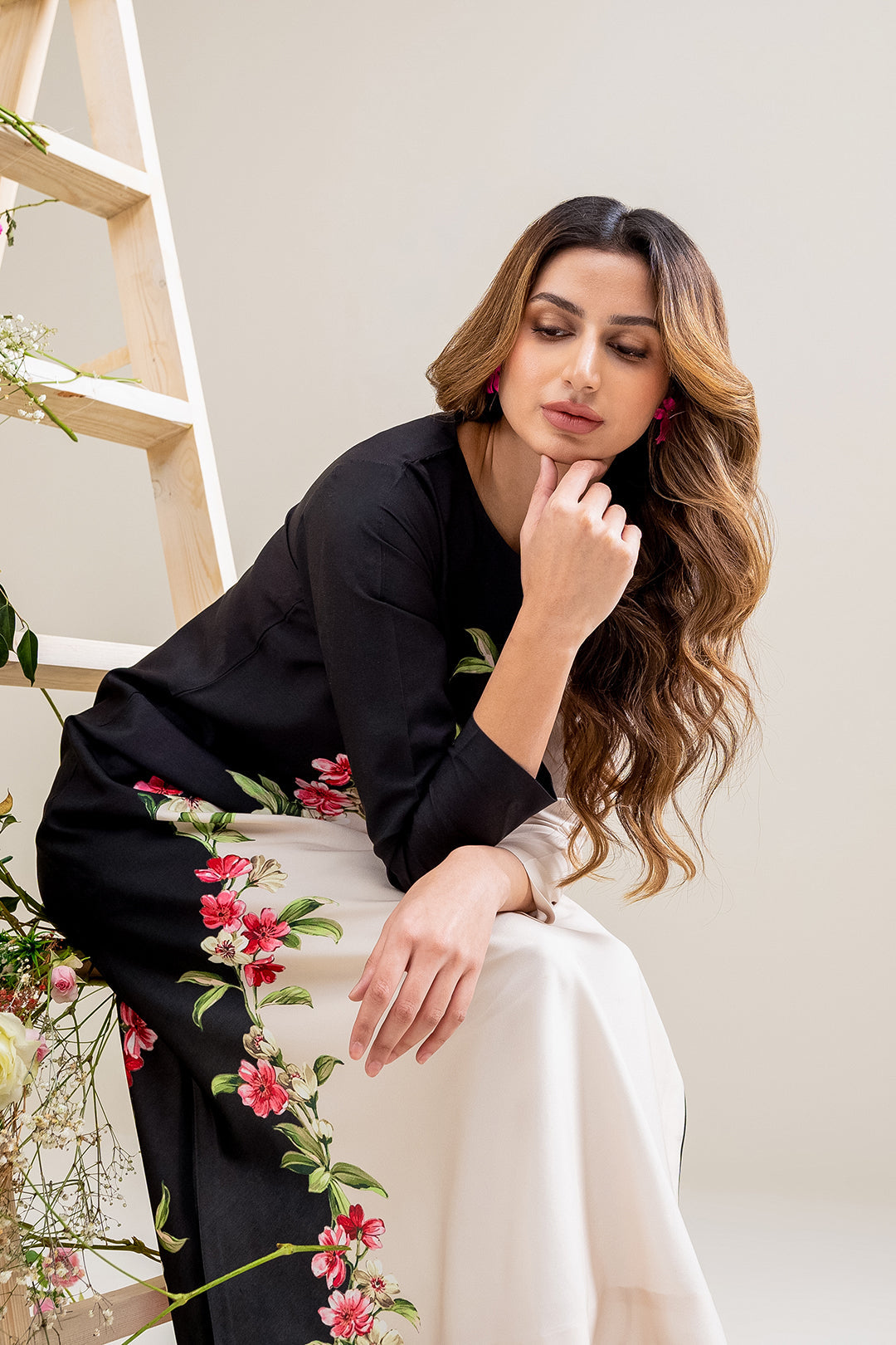 https://cdn.shopify.com/s/files/1/0611/8585/1568/files/W.FW24.050.T-2.jpg?v=1736335433