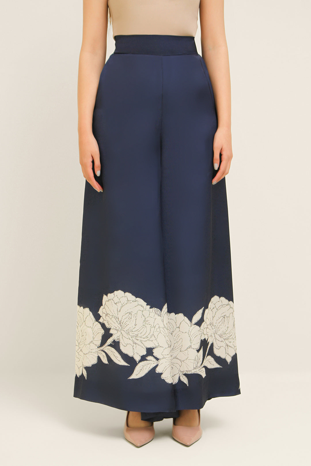 https://cdn.shopify.com/s/files/1/0611/8585/1568/files/W.FW24.073.P-3.jpg?v=1736335381