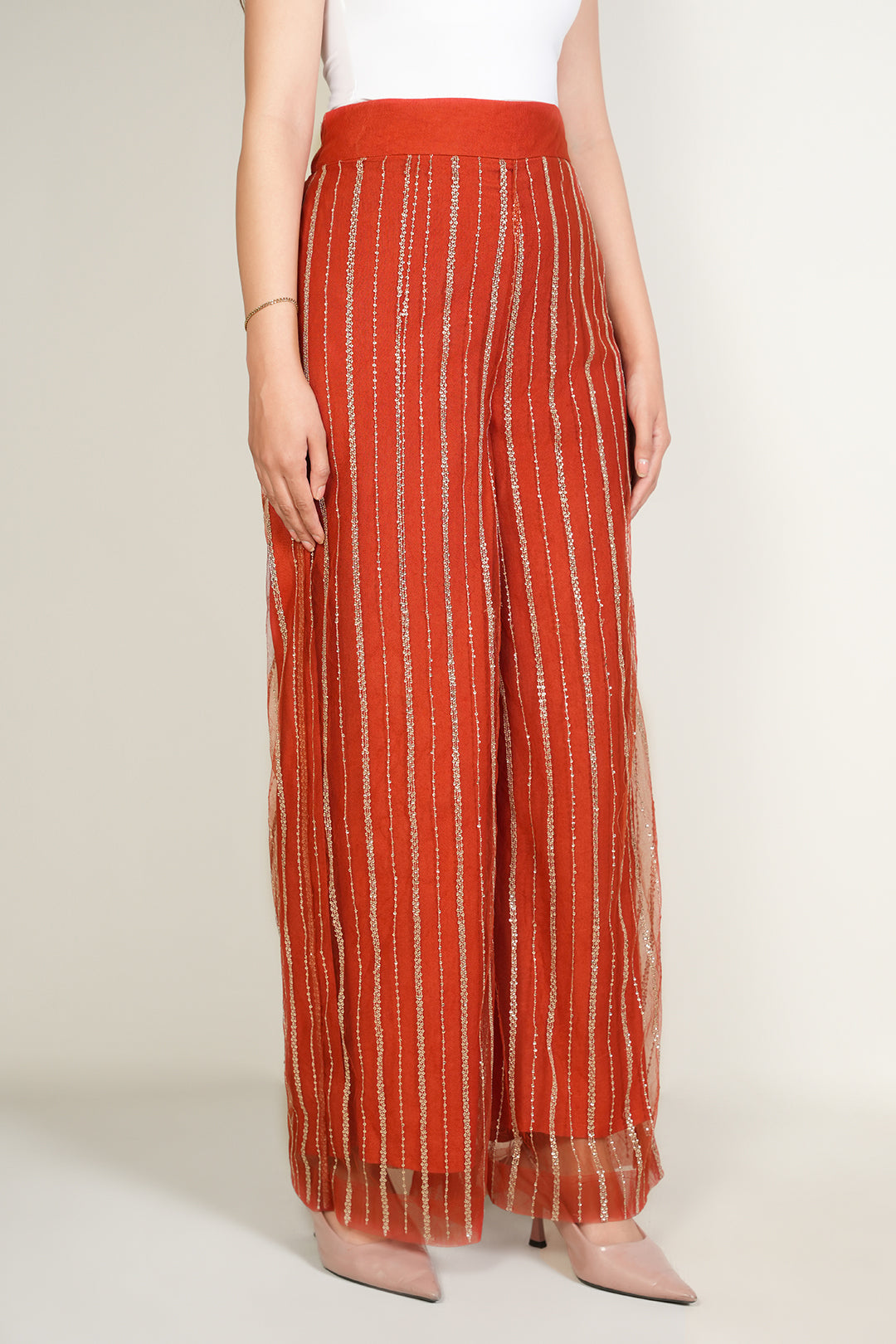 https://cdn.shopify.com/s/files/1/0611/8585/1568/files/W.FW24.126.P-2.jpg?v=1736334391
